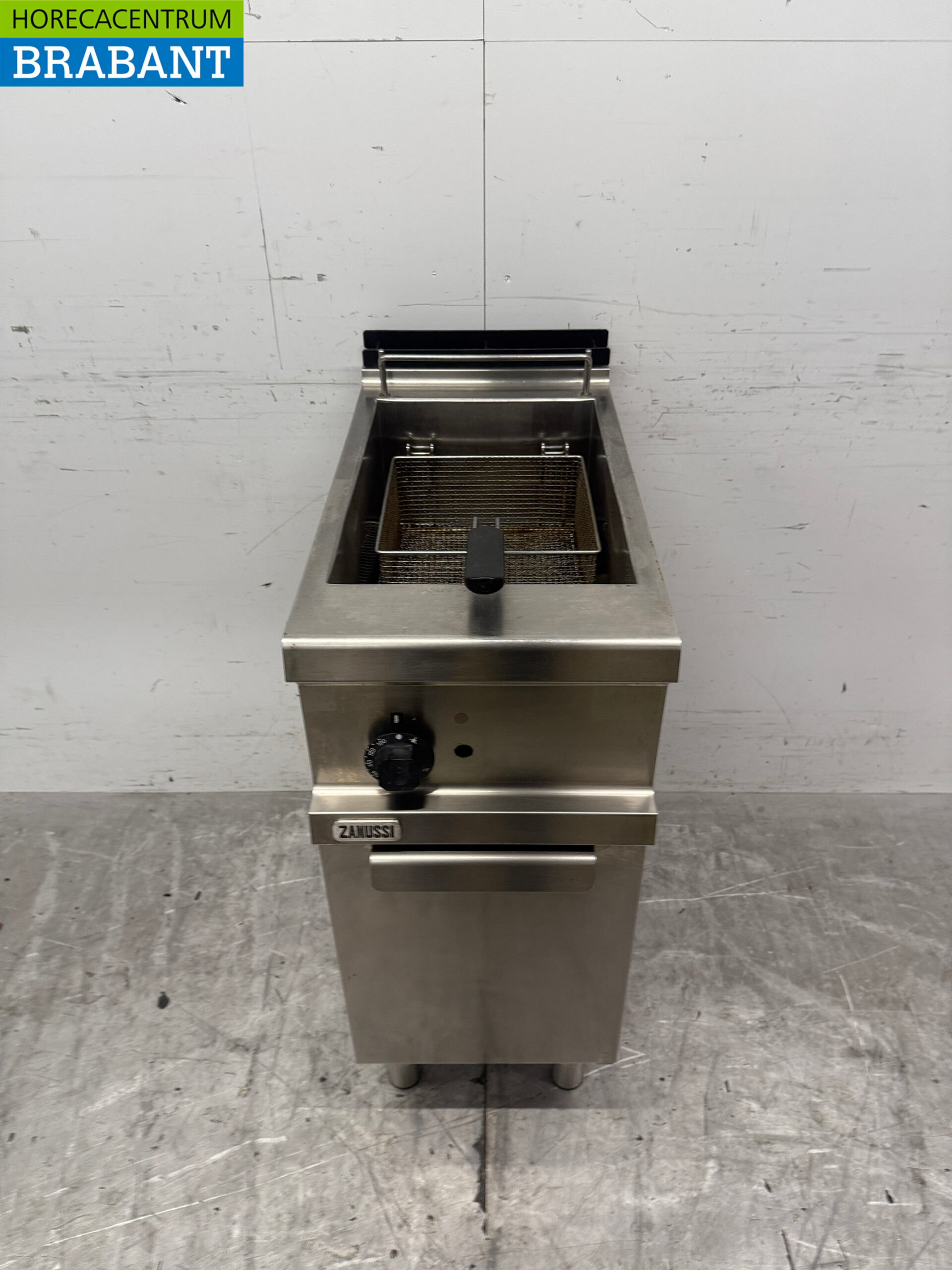 Stainless steel Zanussi Fryer 12 liter GAS Catering