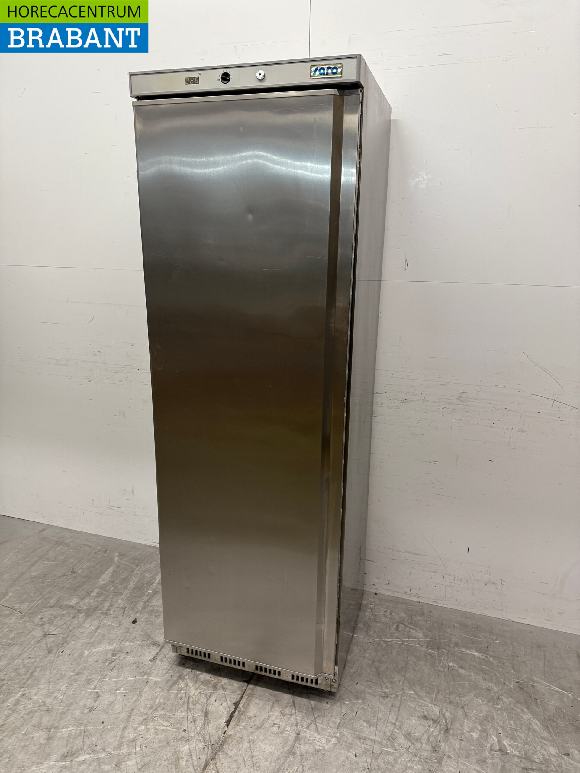 Stainless steel Saro Freezer 361 liters 230V Horeca - Image 2