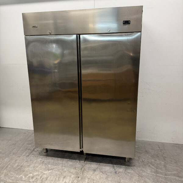 Stainless steel Zanussi Double door Refrigerator 1300 liters 230V Catering