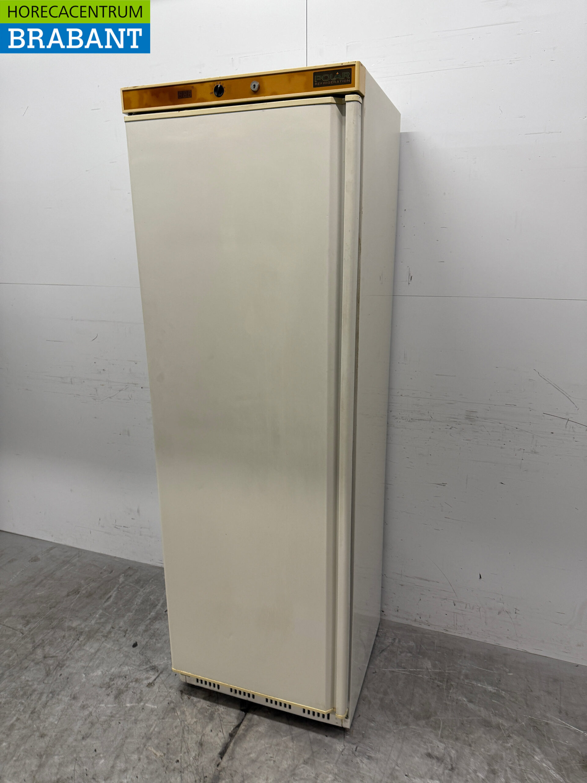 Polar Refrigeration 400 liters 230V Catering - Image 2