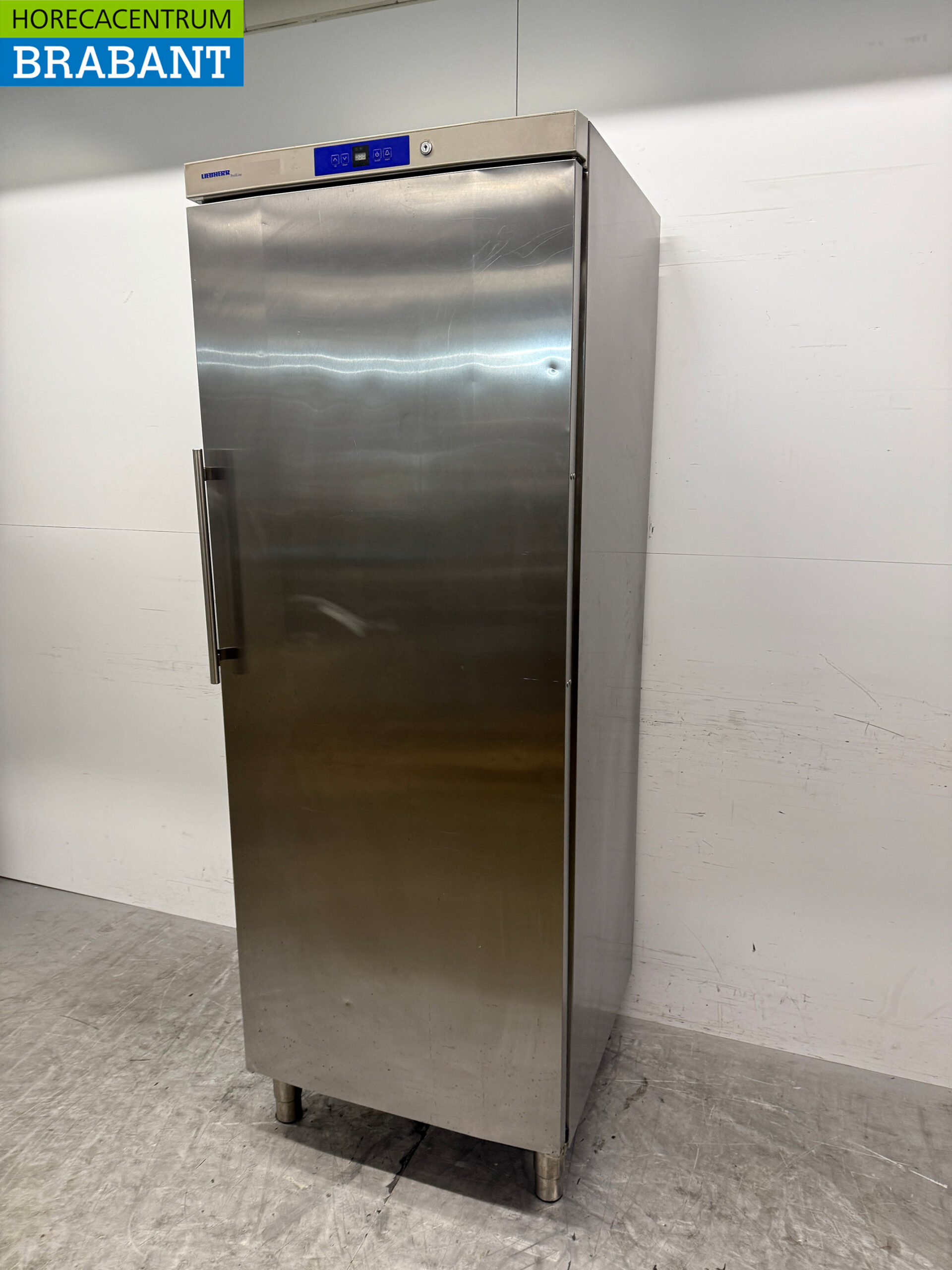 Stainless steel Liebherr Freezer 547 liters 230V Horeca - Image 2