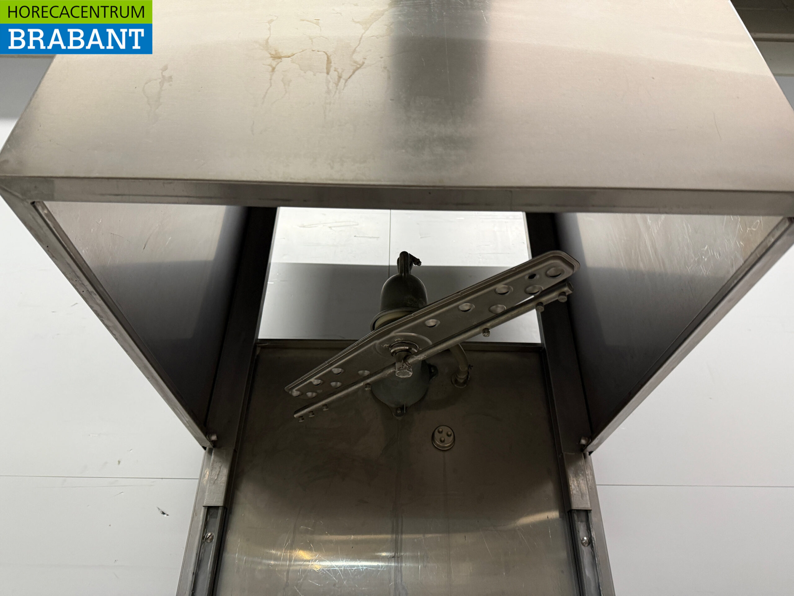 Stainless steel Zanussi Sliding dishwasher 400V Catering - Image 5