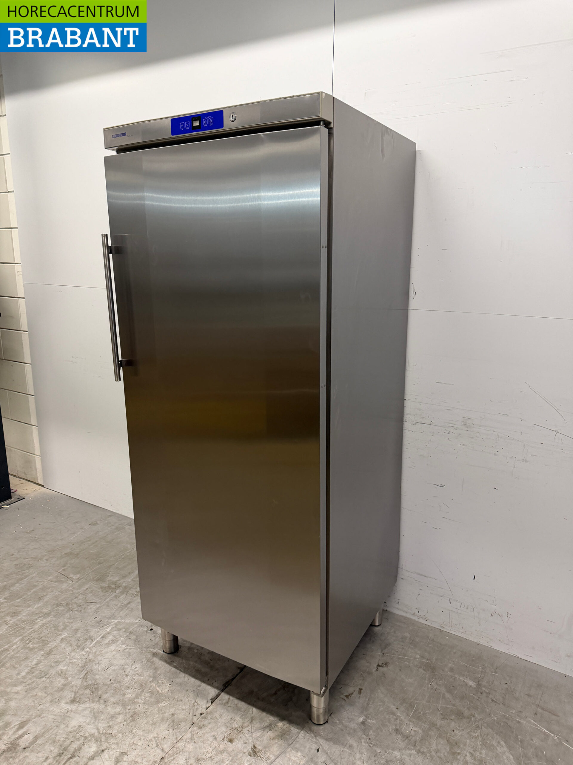Stainless steel Liebherr Refrigerator 583 liters 230V Catering - Image 2
