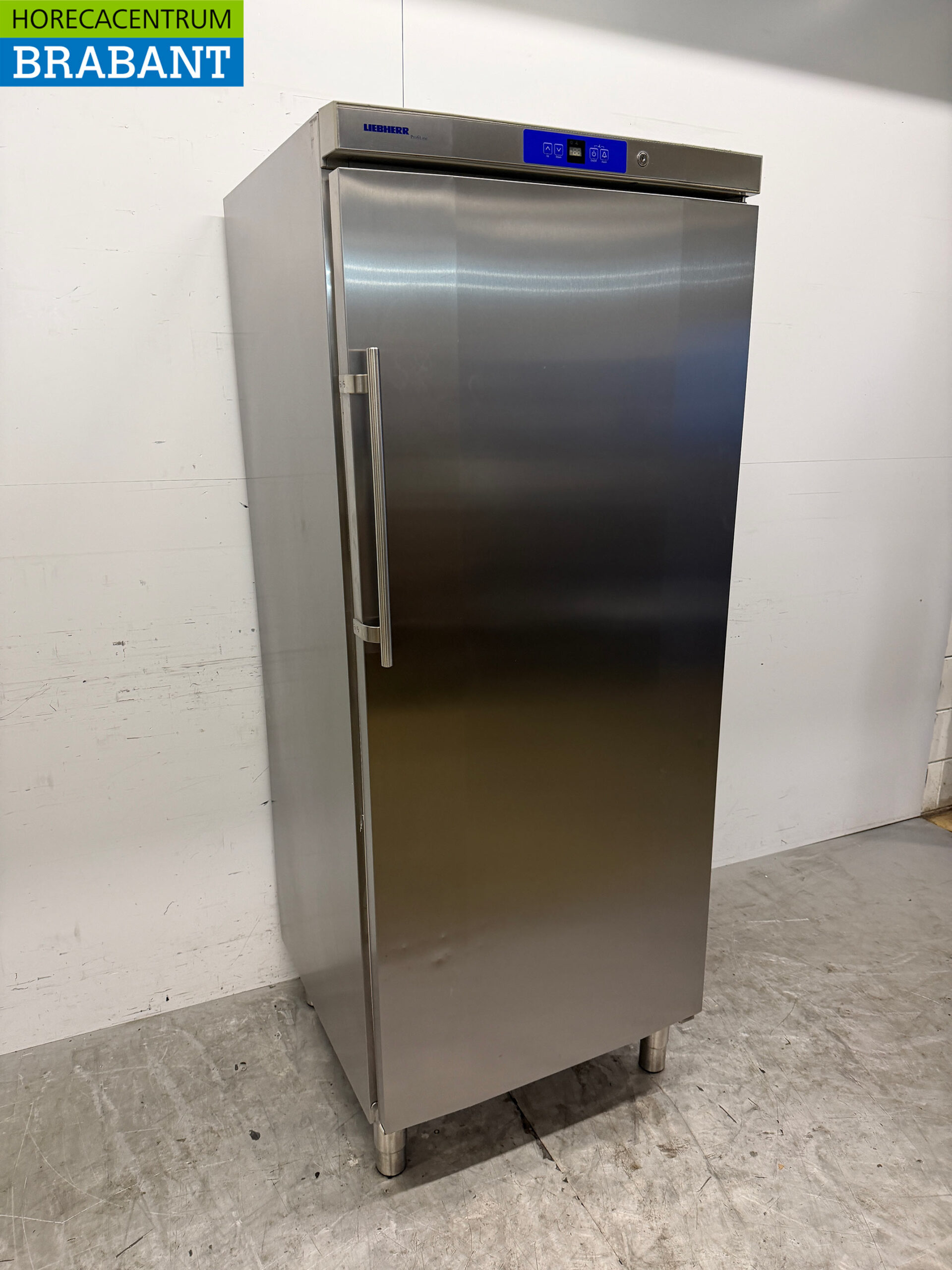 Stainless steel Liebherr Refrigerator 583 liters 230V Catering - Image 3