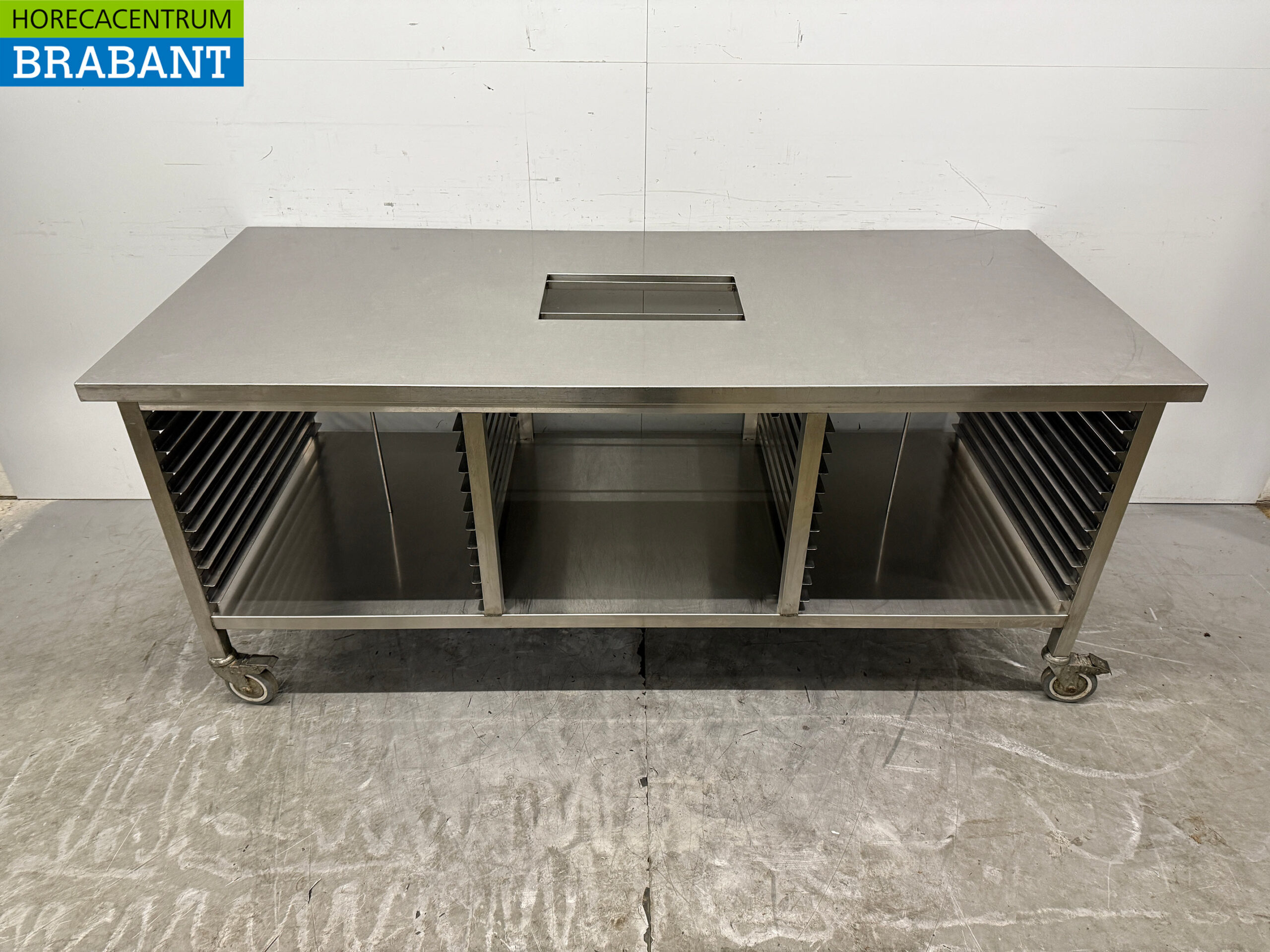 Stainless Steel Mobile Worktable 210 x 90 x 89.5 cm Catering