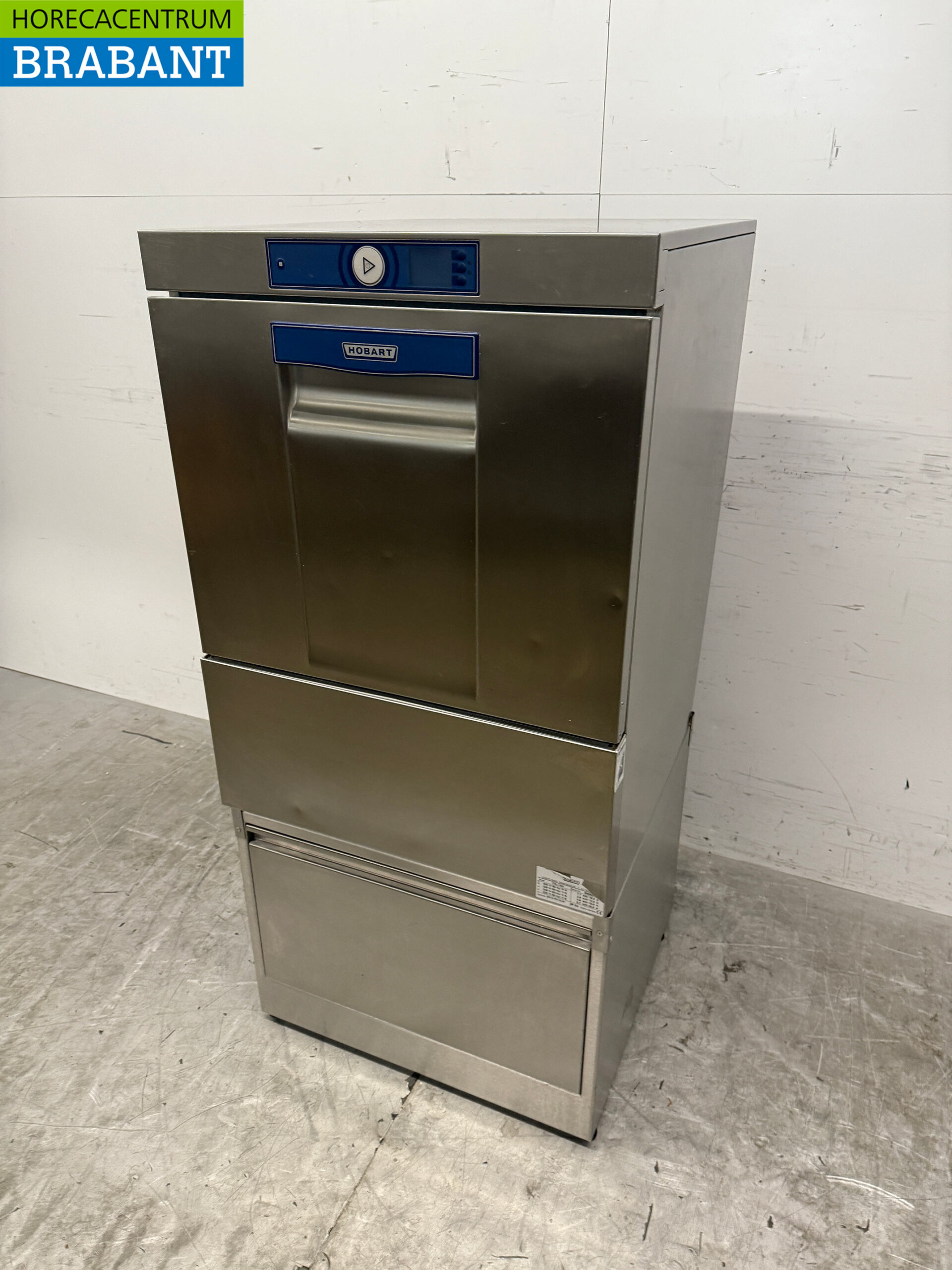 Stainless steel Hobart Dishwasher with base and drain pump 400V catering - Image 2