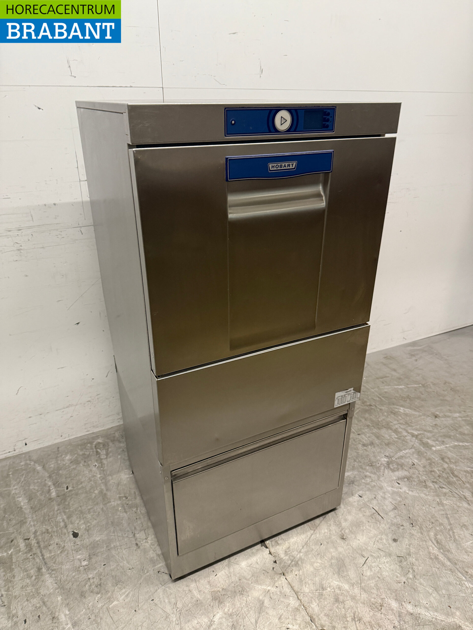 Stainless steel Hobart Dishwasher with base and drain pump 400V catering - Image 3