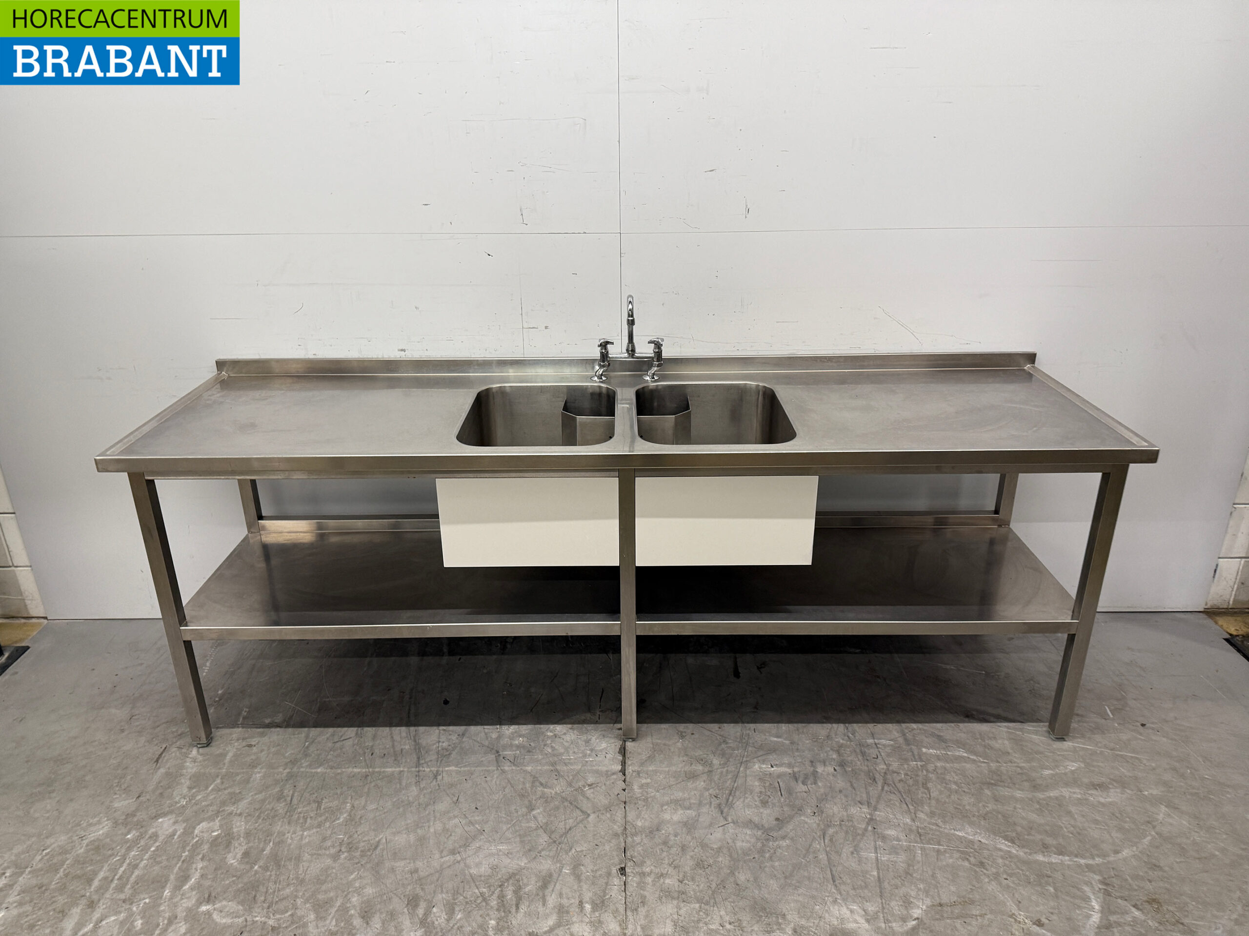 Stainless steel Sink Table Double Sinks 250 x 80 x 89.5 cm Catering