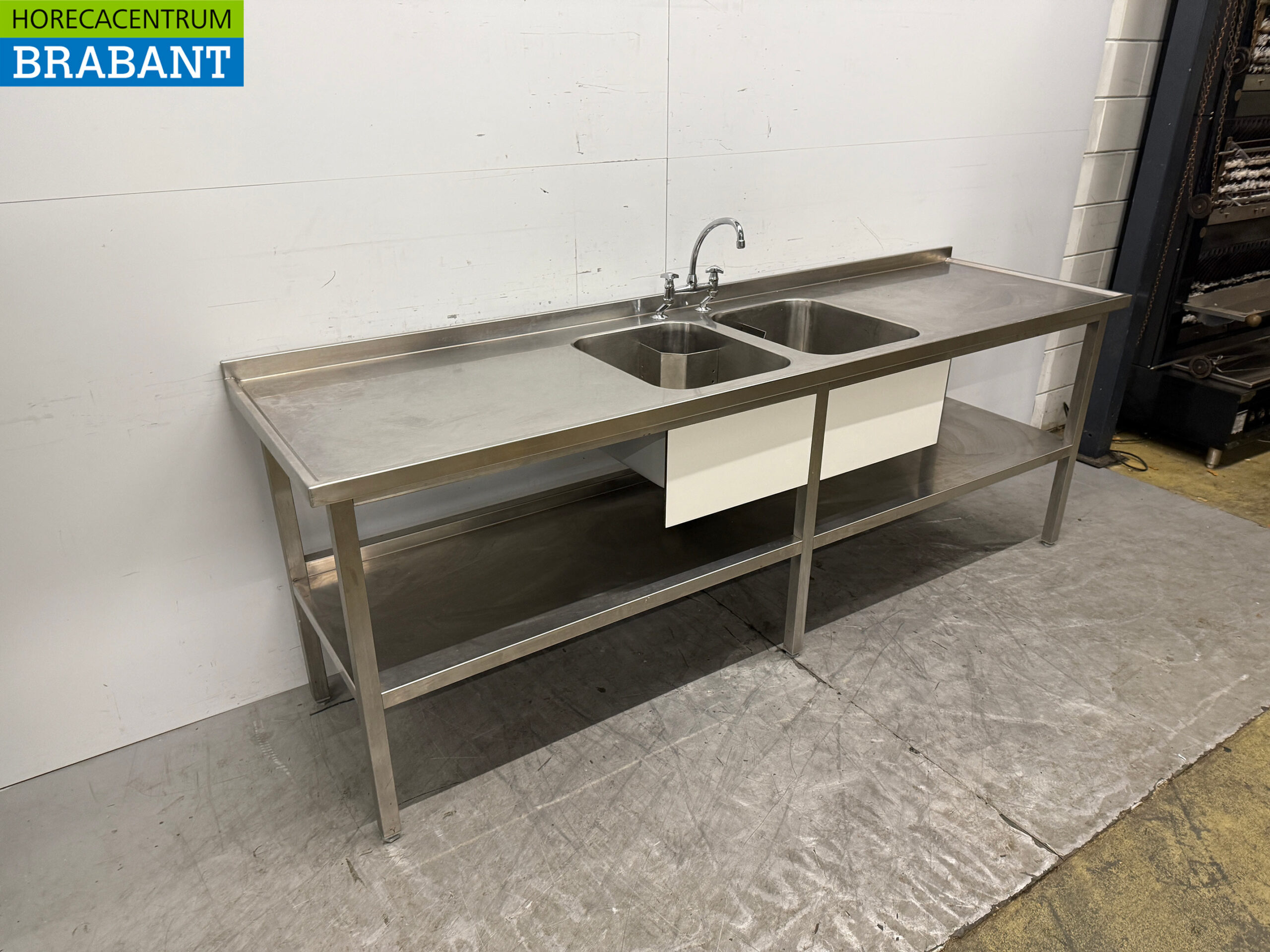 Stainless steel Sink Table Double Sinks 250 x 80 x 89.5 cm Catering - Image 2
