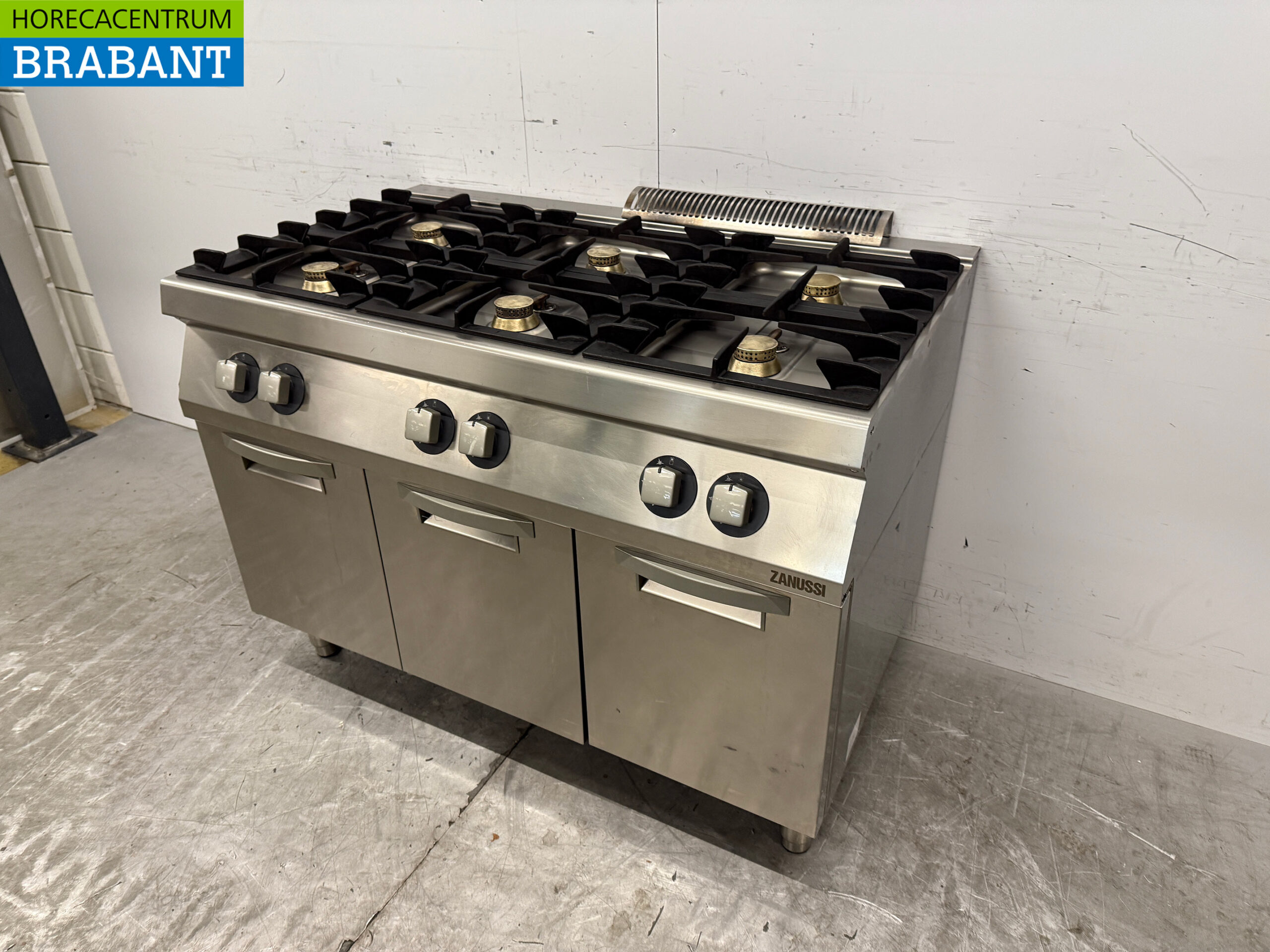 Stainless steel Zanussi 6 Burner Stove 120 cm GAS Catering - Image 2