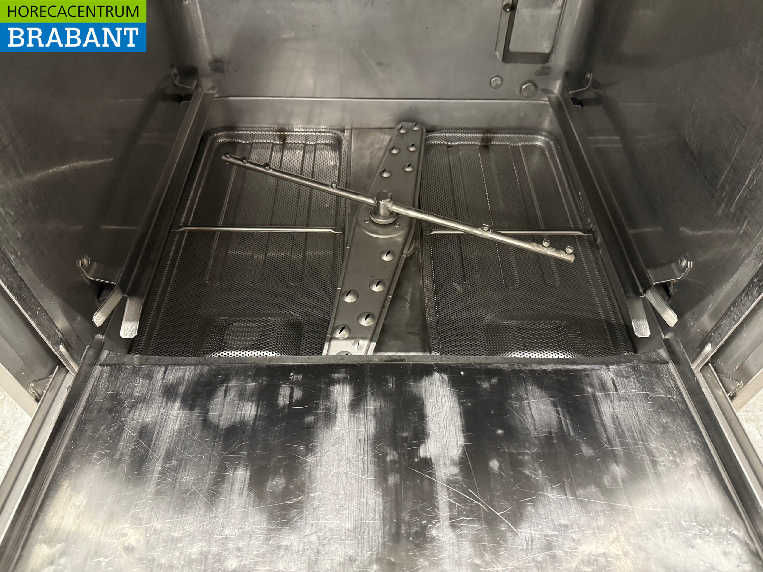 Stainless steel Zanussi Dishwasher 230V Catering - Image 4