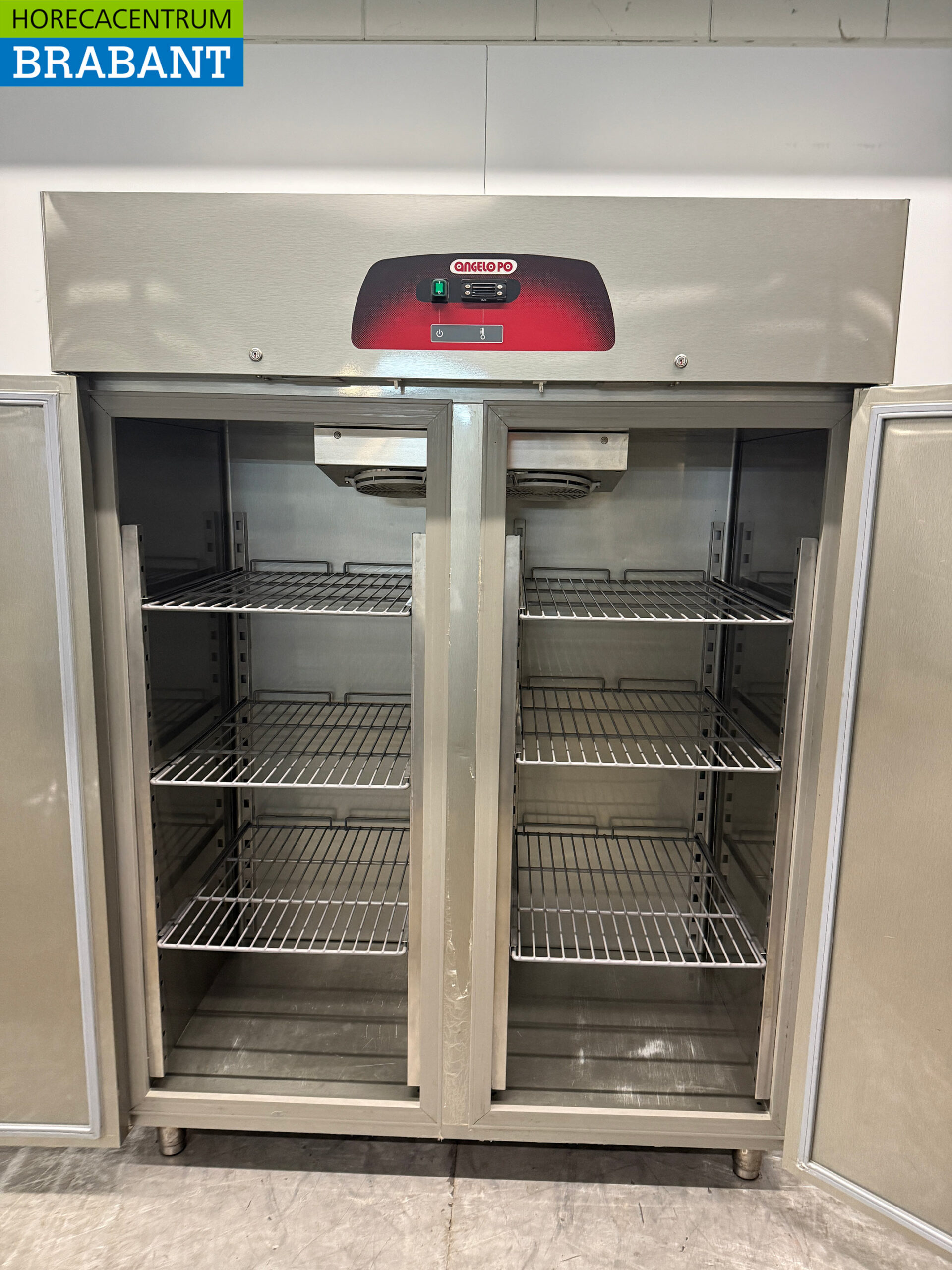 Stainless steel Angelo Po Double Door Freezer 1400 liters 230V Catering - Image 4