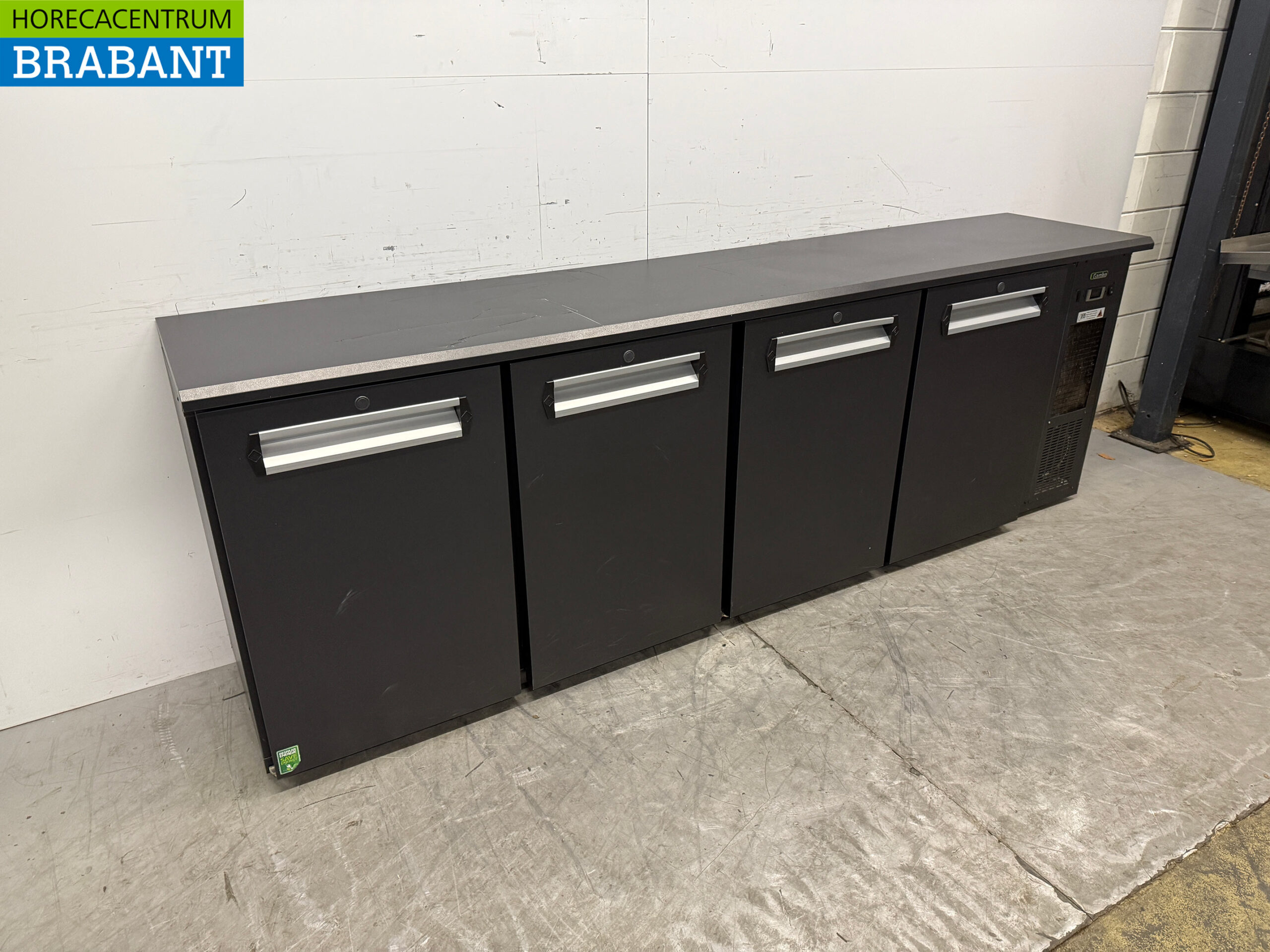 Gamko 4 Door Bar Refrigerator 254,3 cm 230V Catering - Image 3