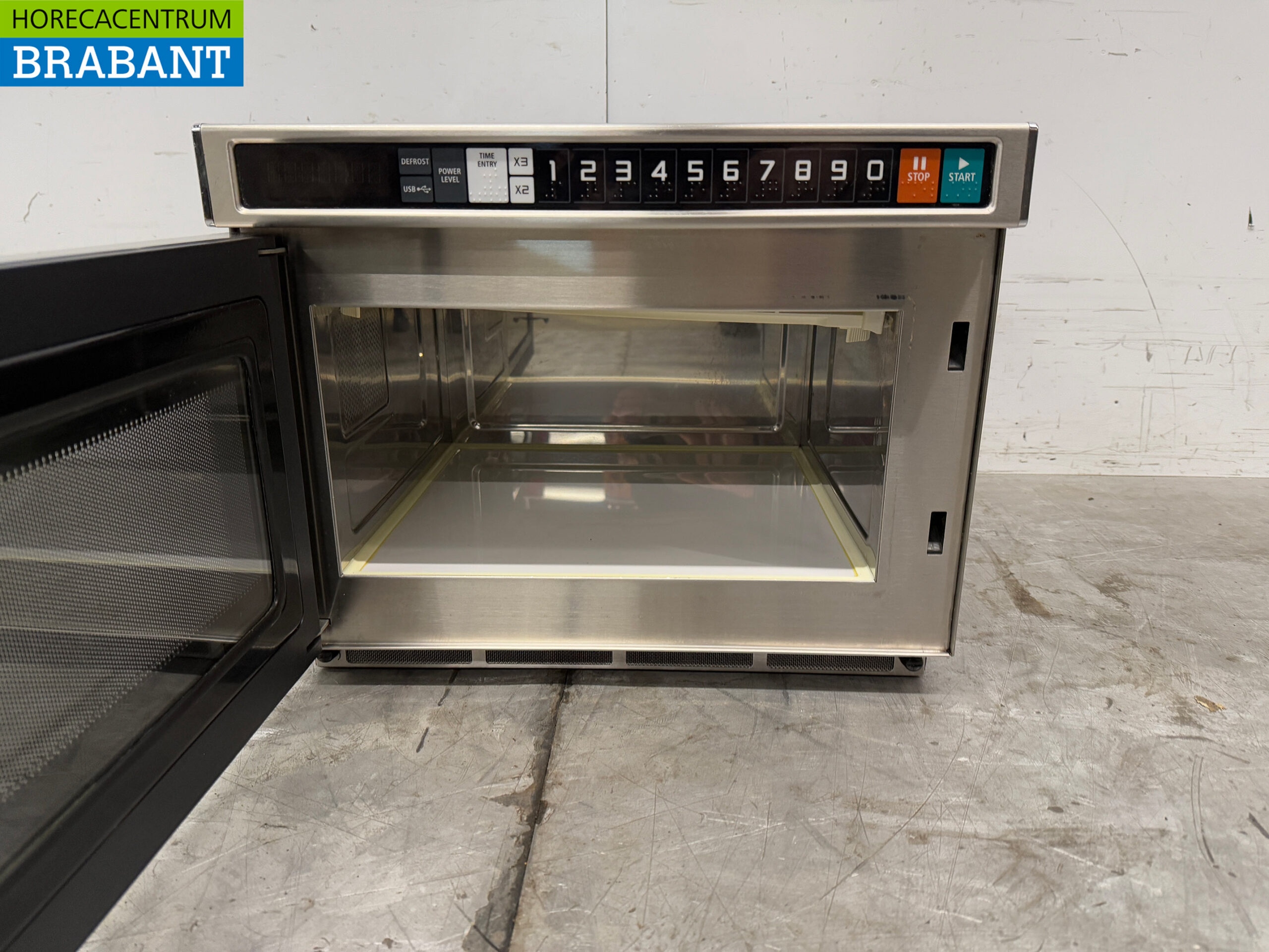 Stainless steel Microwave 17 liter 2100 Watt 230V Catering - Image 4
