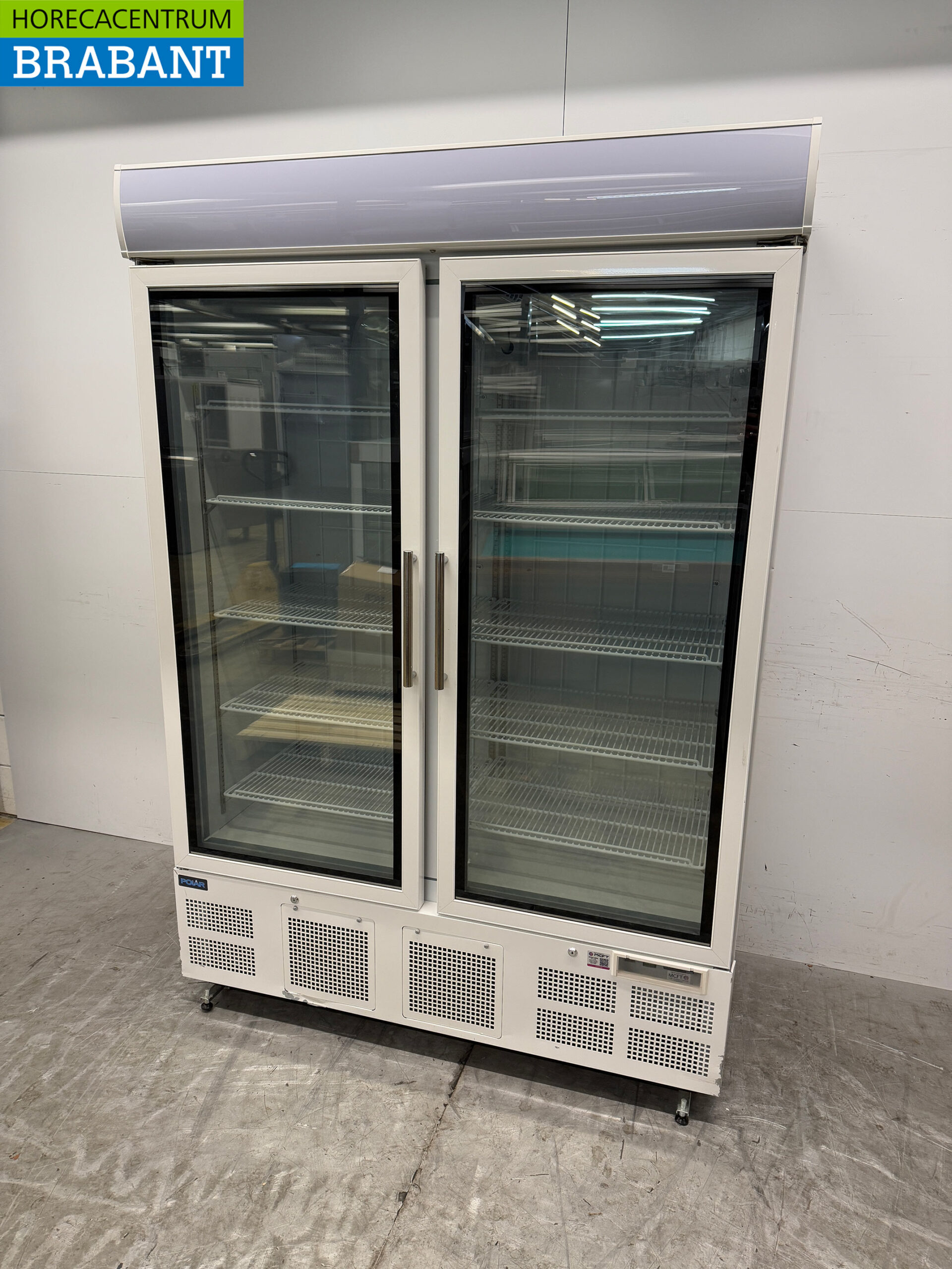 Polar Glass door freezer cabinet Freezer cabinet with glass doors 920 liters 230V Horeca