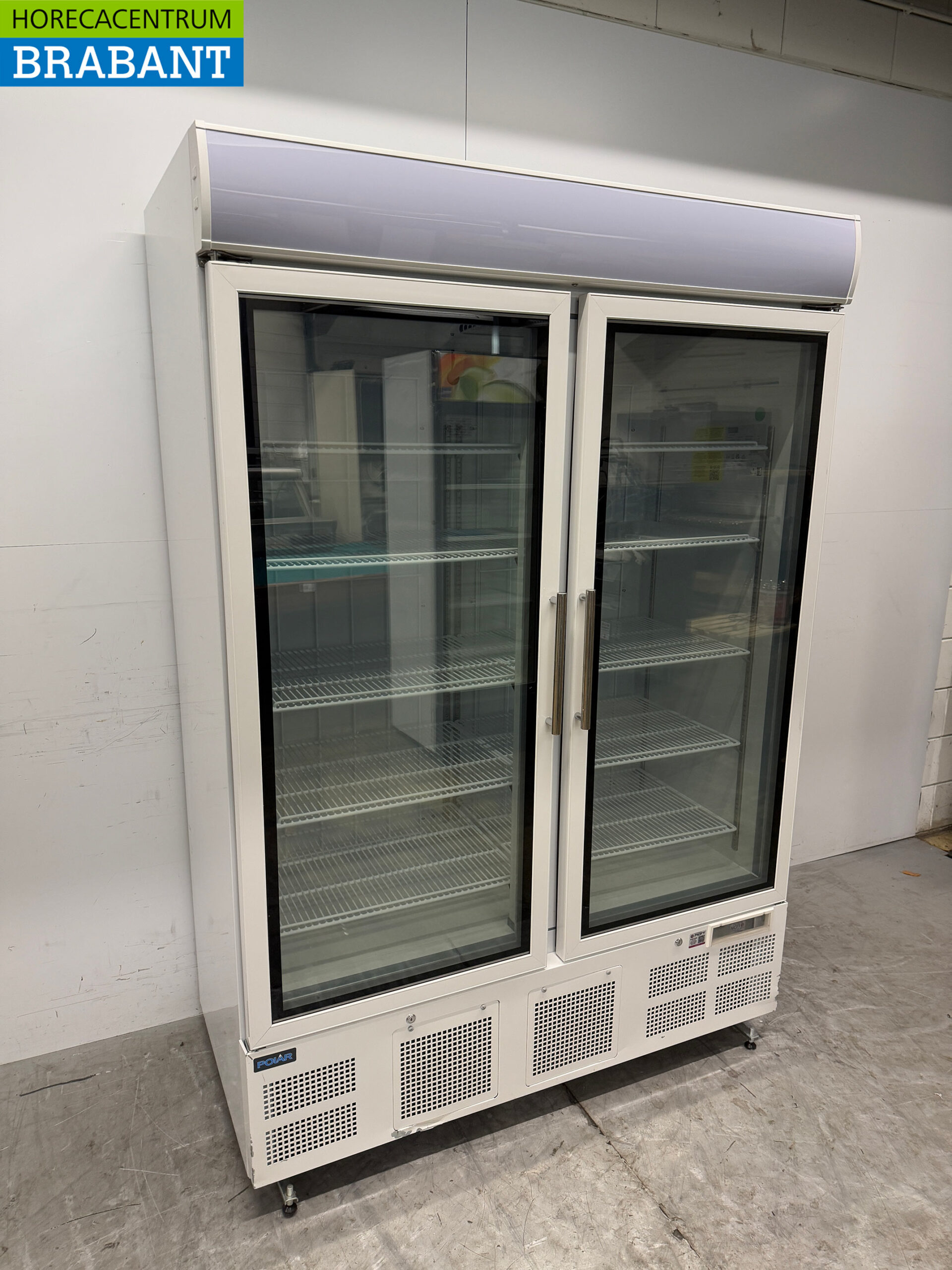 Polar Glass door freezer cabinet Freezer cabinet with glass doors 920 liters 230V Horeca - Image 3