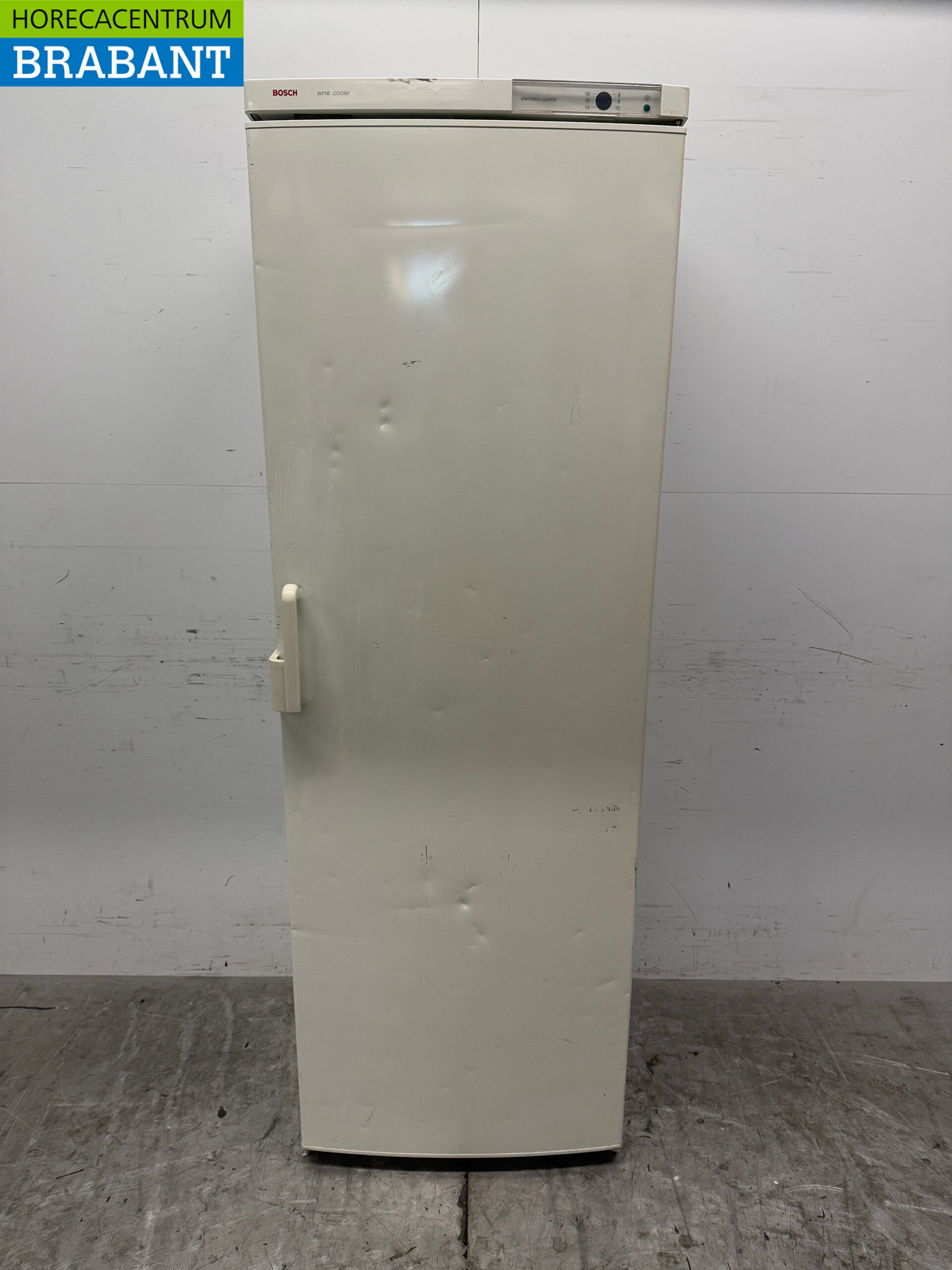 Bosch Wine Refrigerator 230V Catering