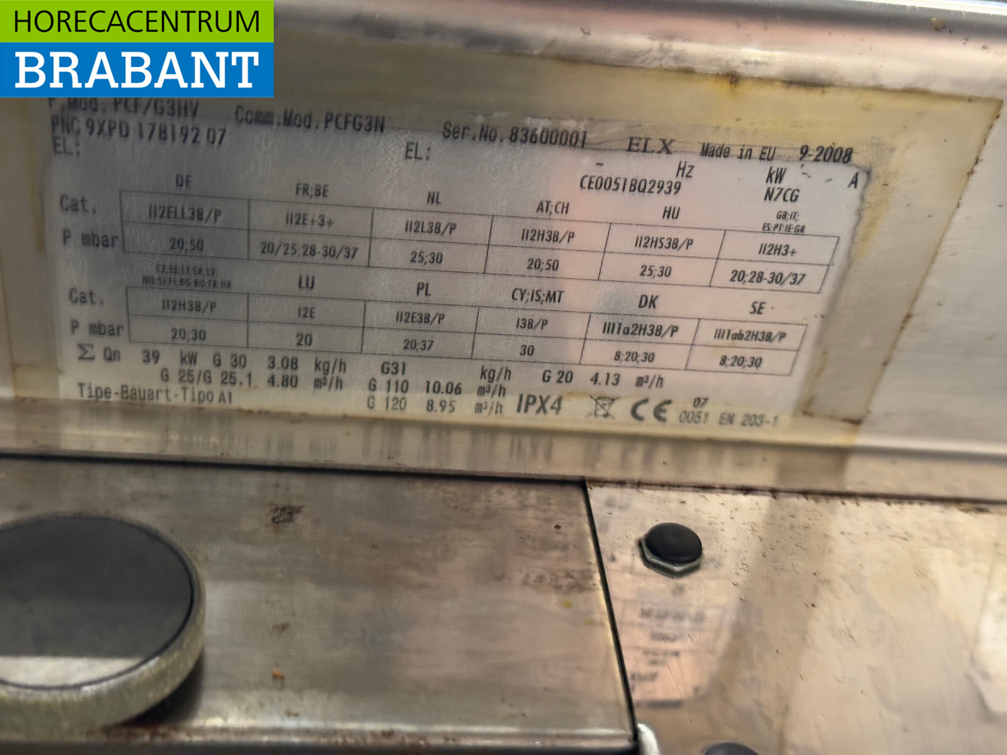 Stainless steel Zanussi 6 Burner Stove with Oven 3 x 2/1 GN GAS Catering - Image 7