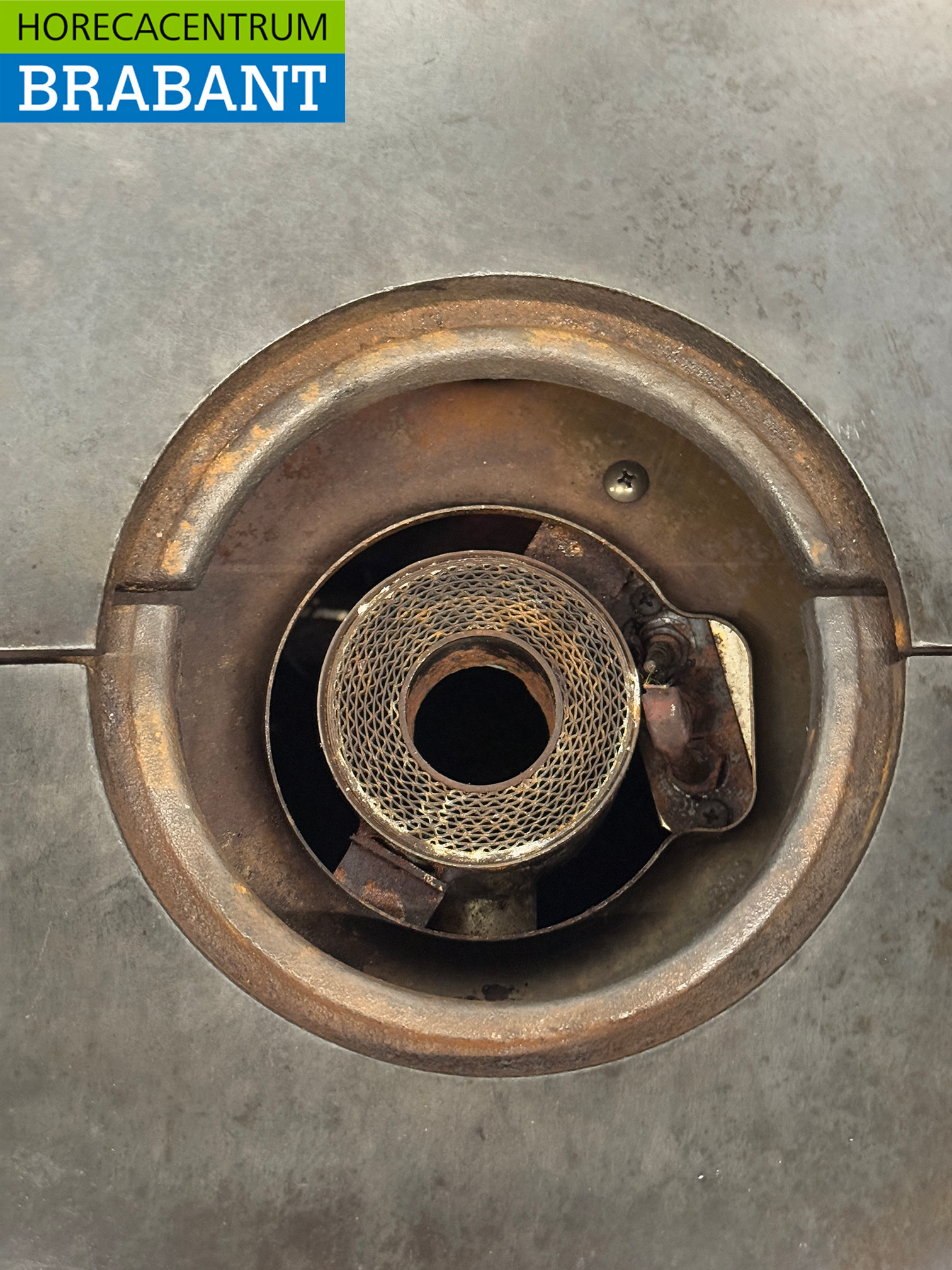 Stainless steel Zanussi 2 Burner Stove with Cookthrough and Oven 3 x 2/1 GN GAS Catering - Image 5