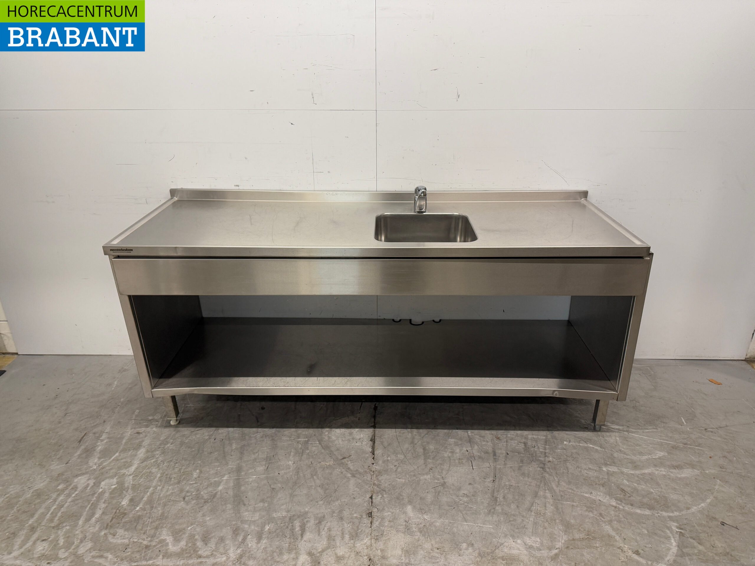 Stainless steel sink Sink with faucet 200 x 70 x 90 cm Catering