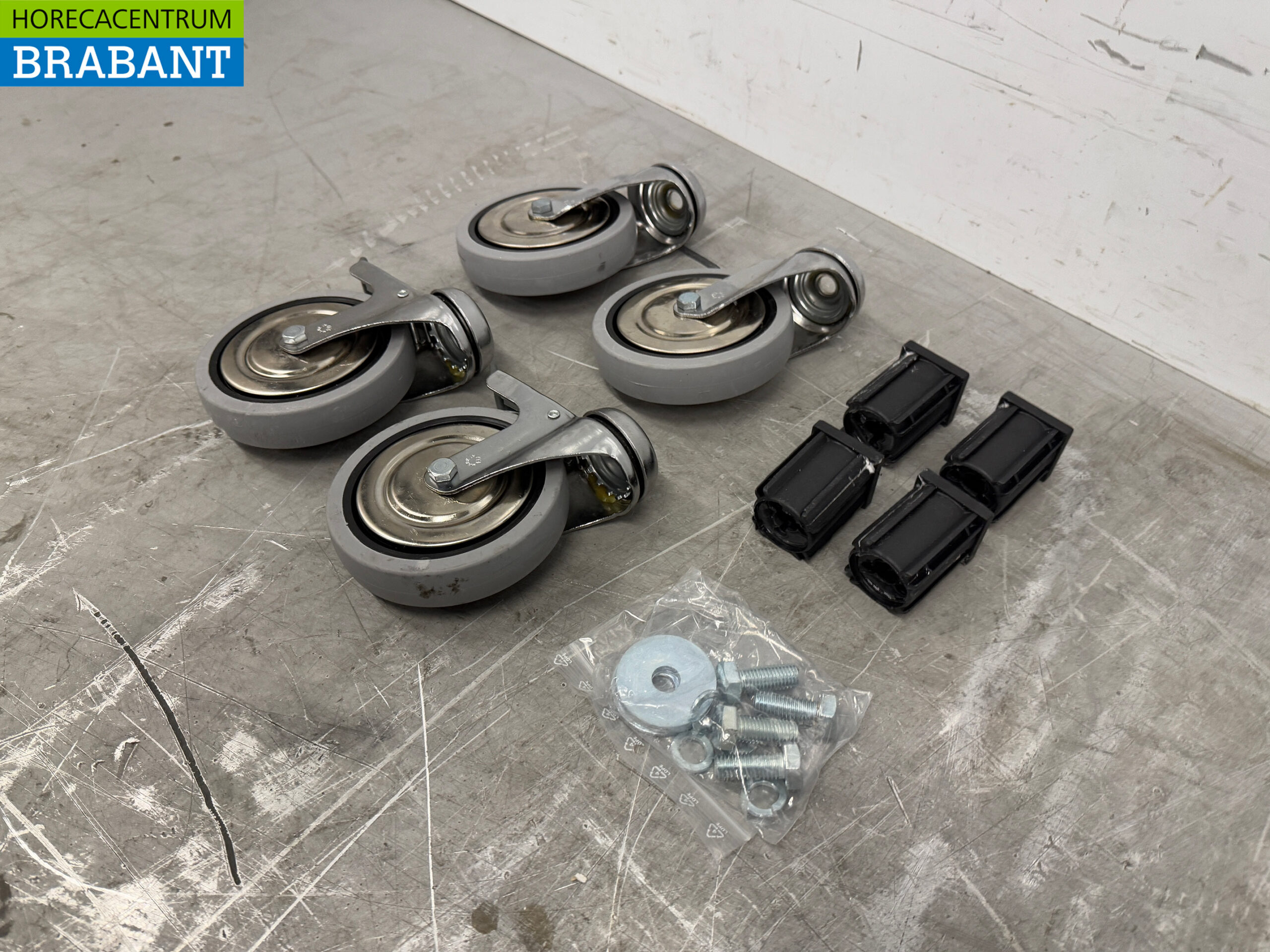 Gastro M set of 4 casters PVC - Image 2