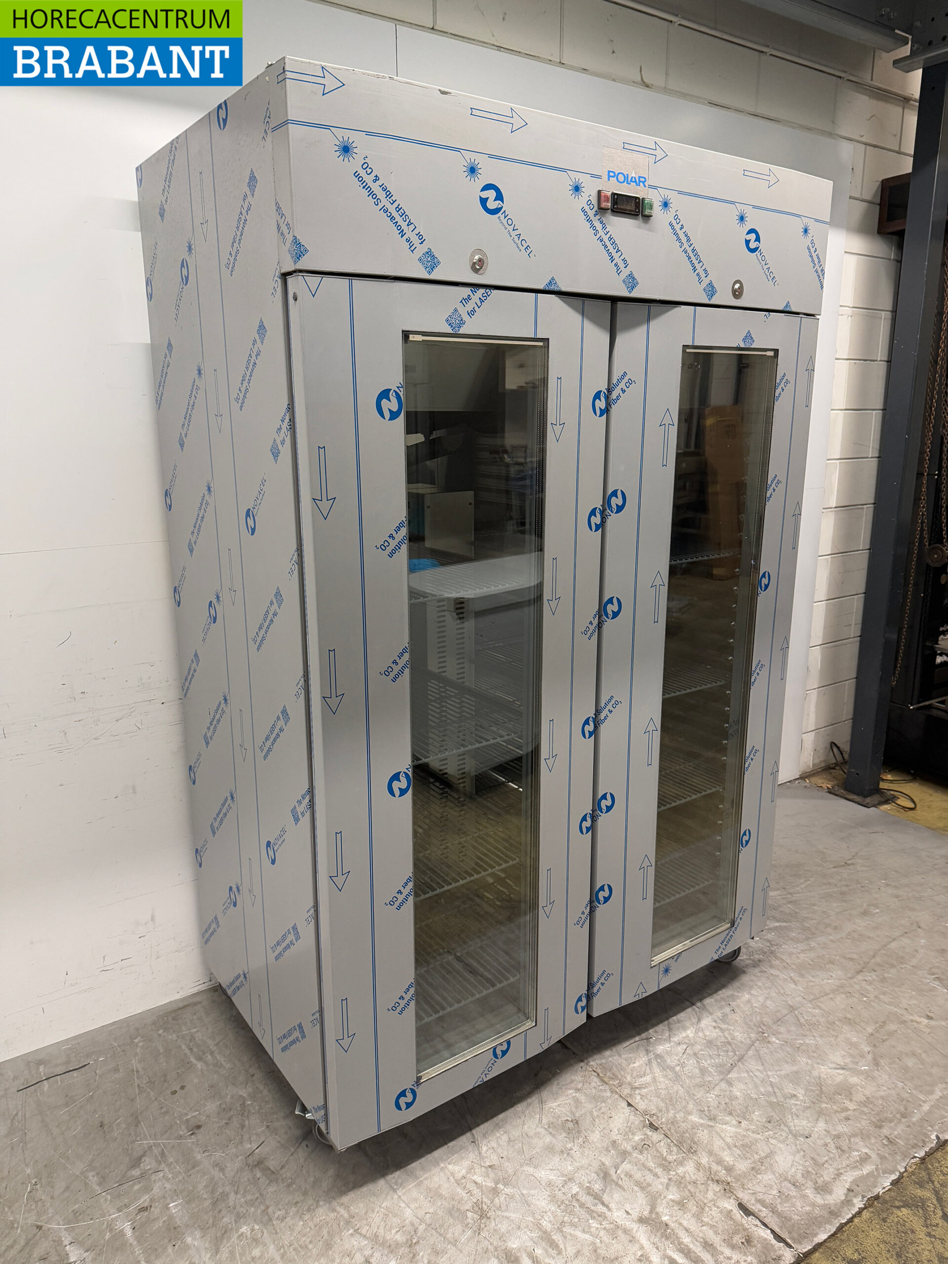 Stainless steel Polar Mobile Double Door Glass Door Freezer 1400 liters 230V Horeca - Image 3