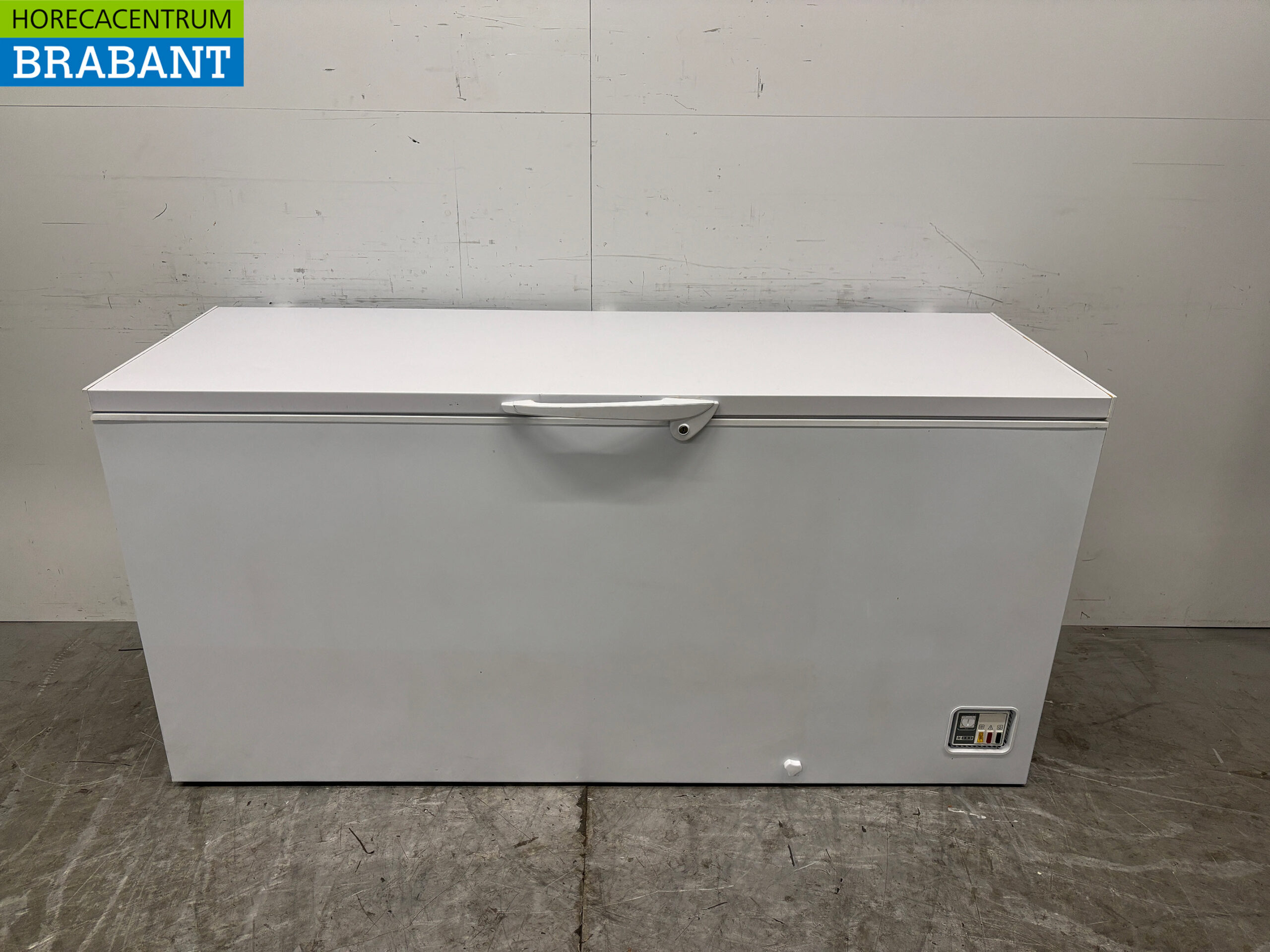 Freezer Chest Freezer with Folding Lid 565 liters 230V Horeca