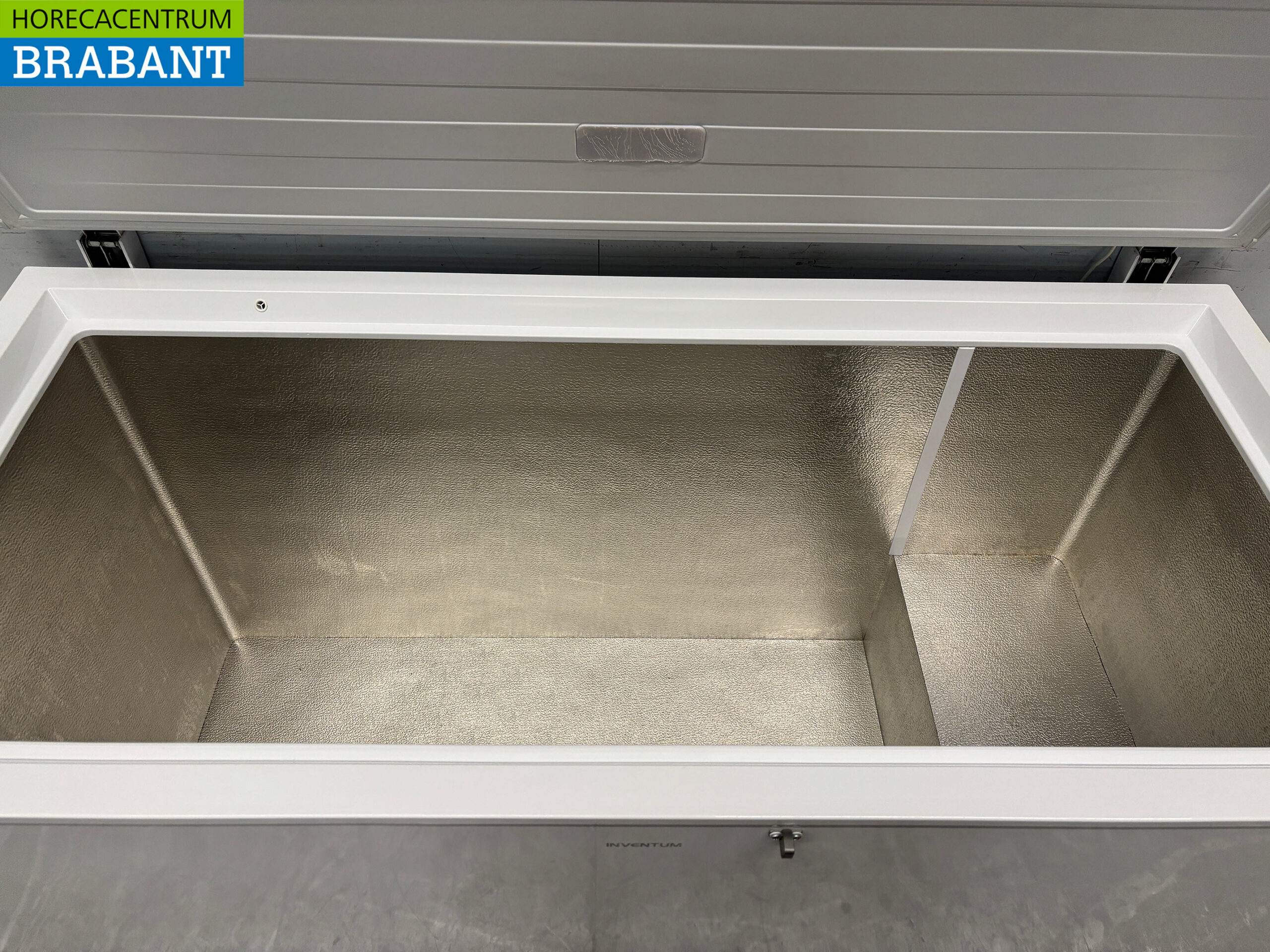 Inventum Freezer Chest Freezer with Folding Lid 457 liters 230V Horeca - Image 5
