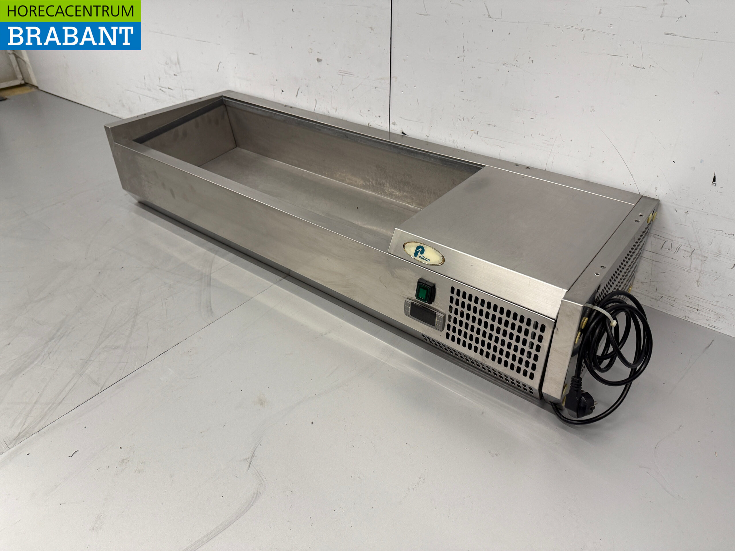 Stainless steel Pelican Saladiere 3 x 1/3 GN 1 x 1/2 GN 120 cm 230V Horeca - Image 2