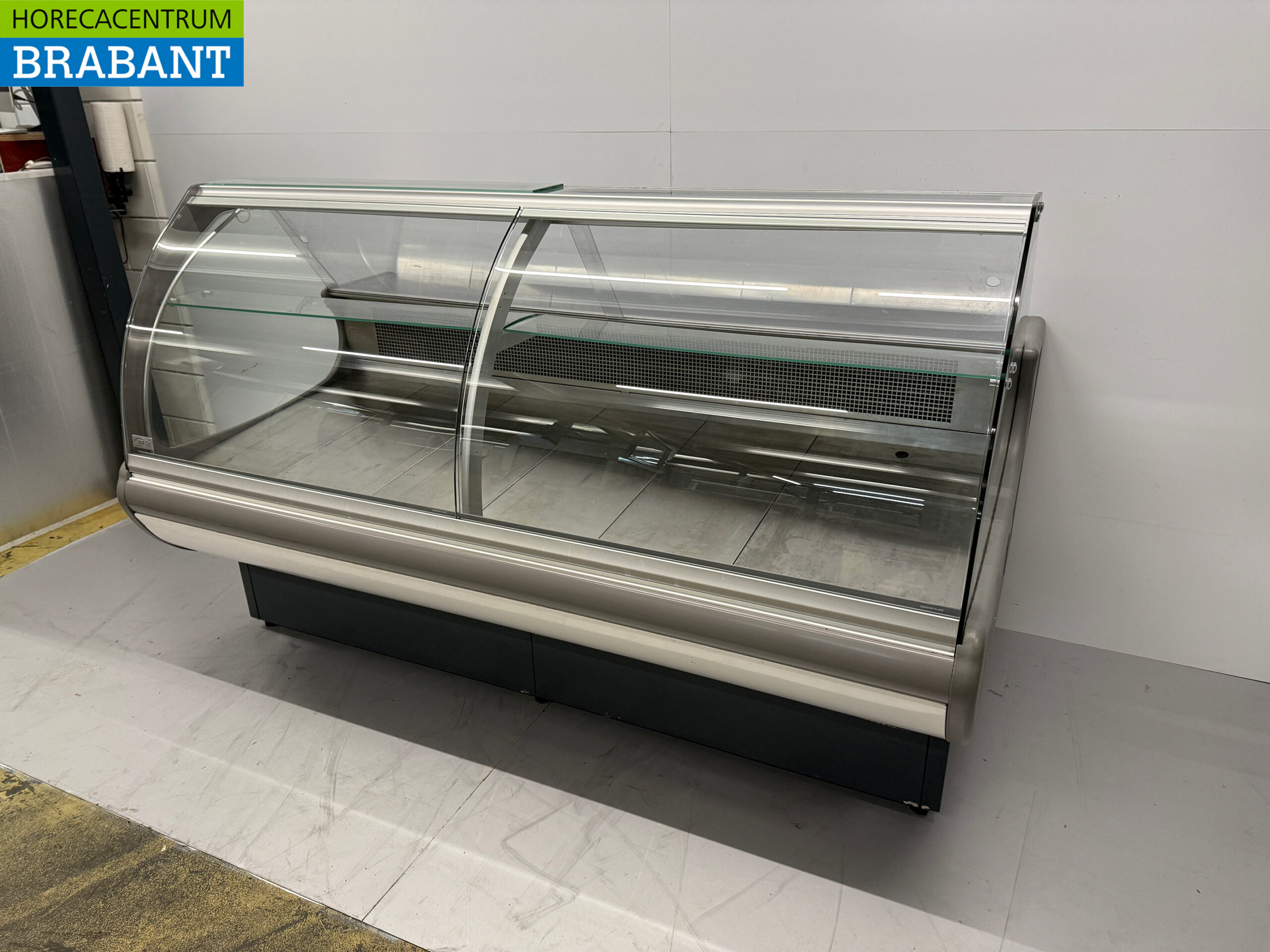 JBG-2 Refrigerated Snack Display Case 201 cm 230V Catering - Image 2