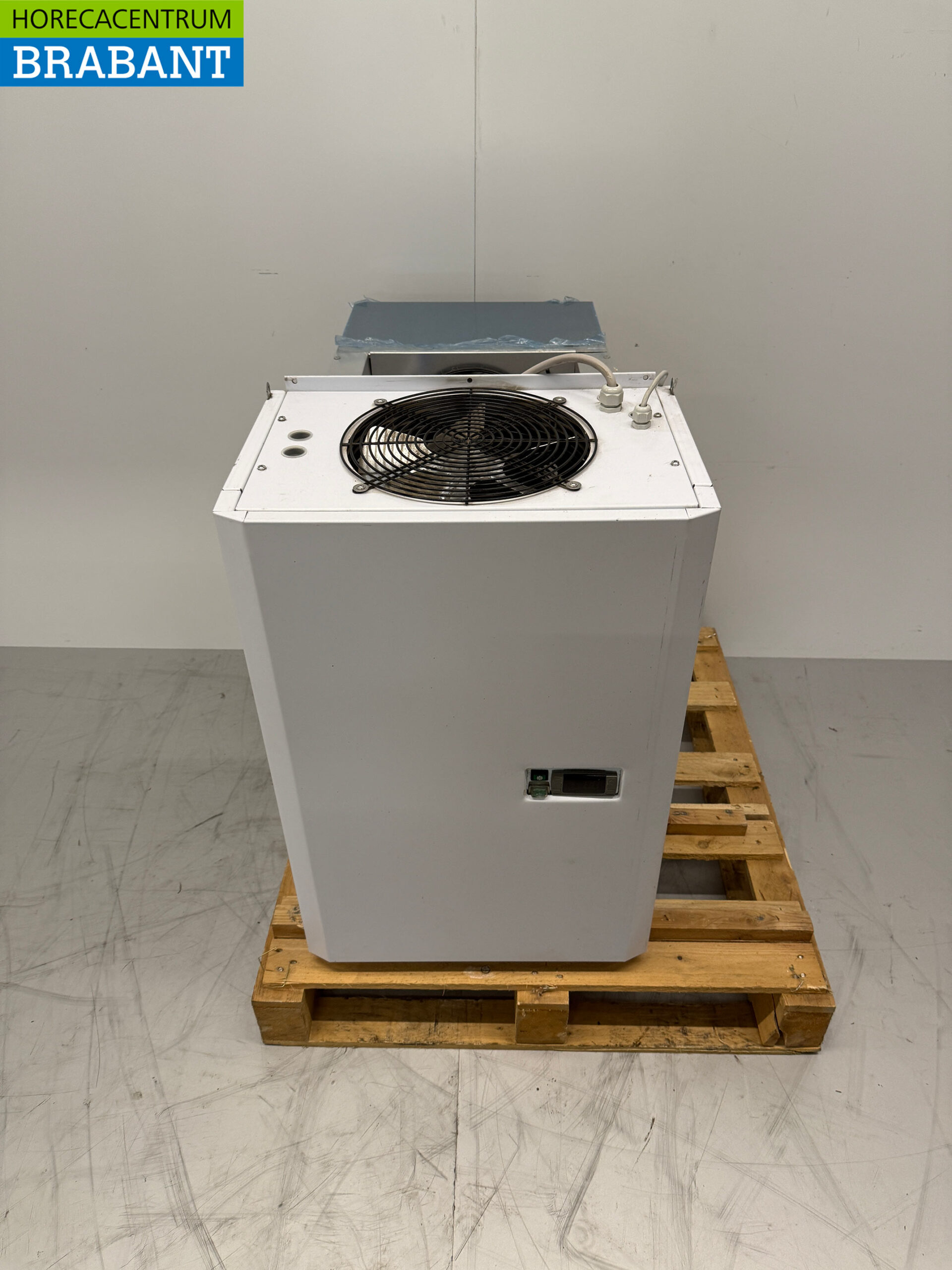 Combisteel Refrigeration Unit Refrigeration Unit Plug-in Monoblock Wall Unit 7.4 m3 230V Horeca