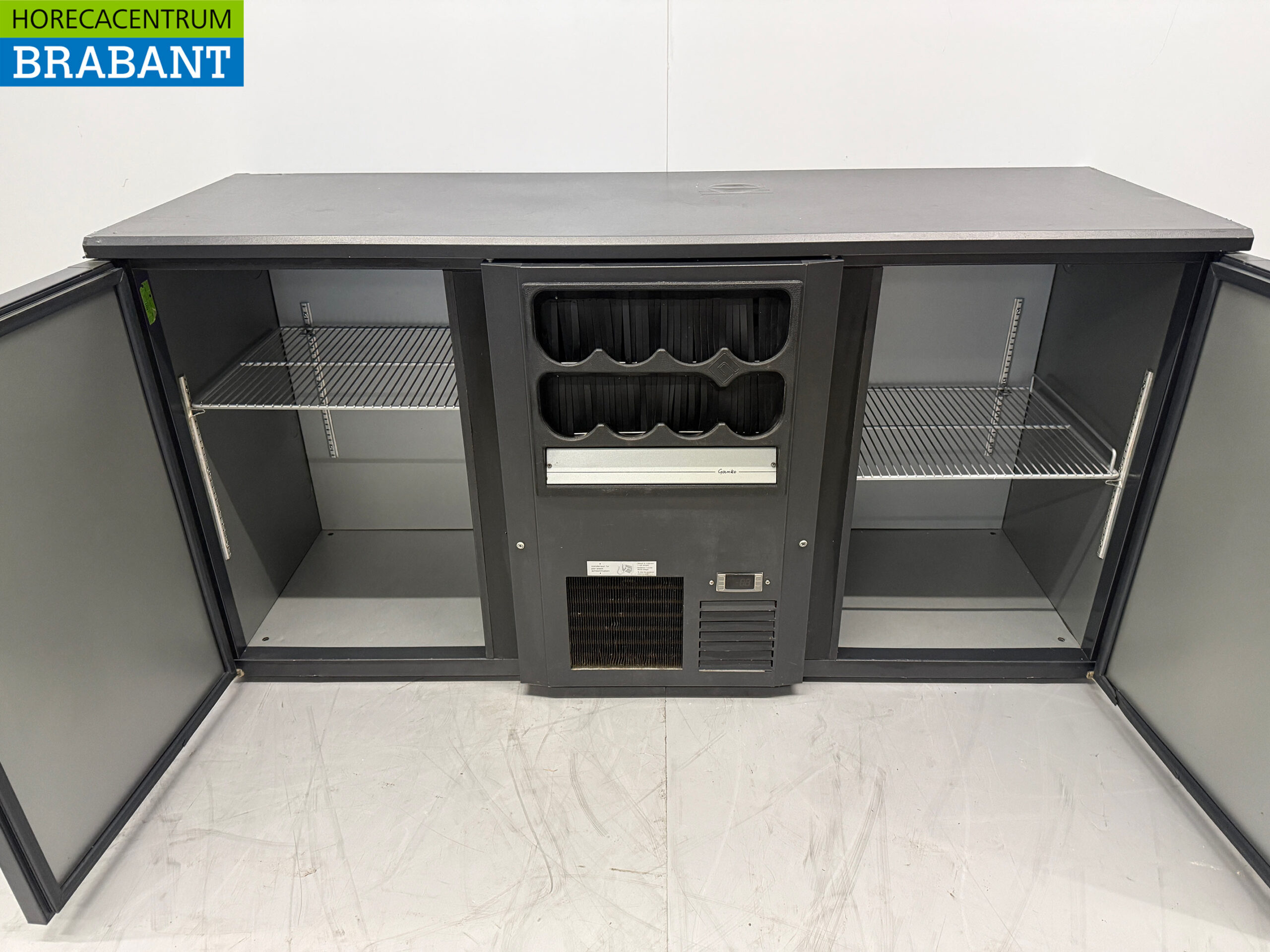 Gamko Bar fridge with bottle nest and 2 doors 167 cm 230V Catering - Image 4