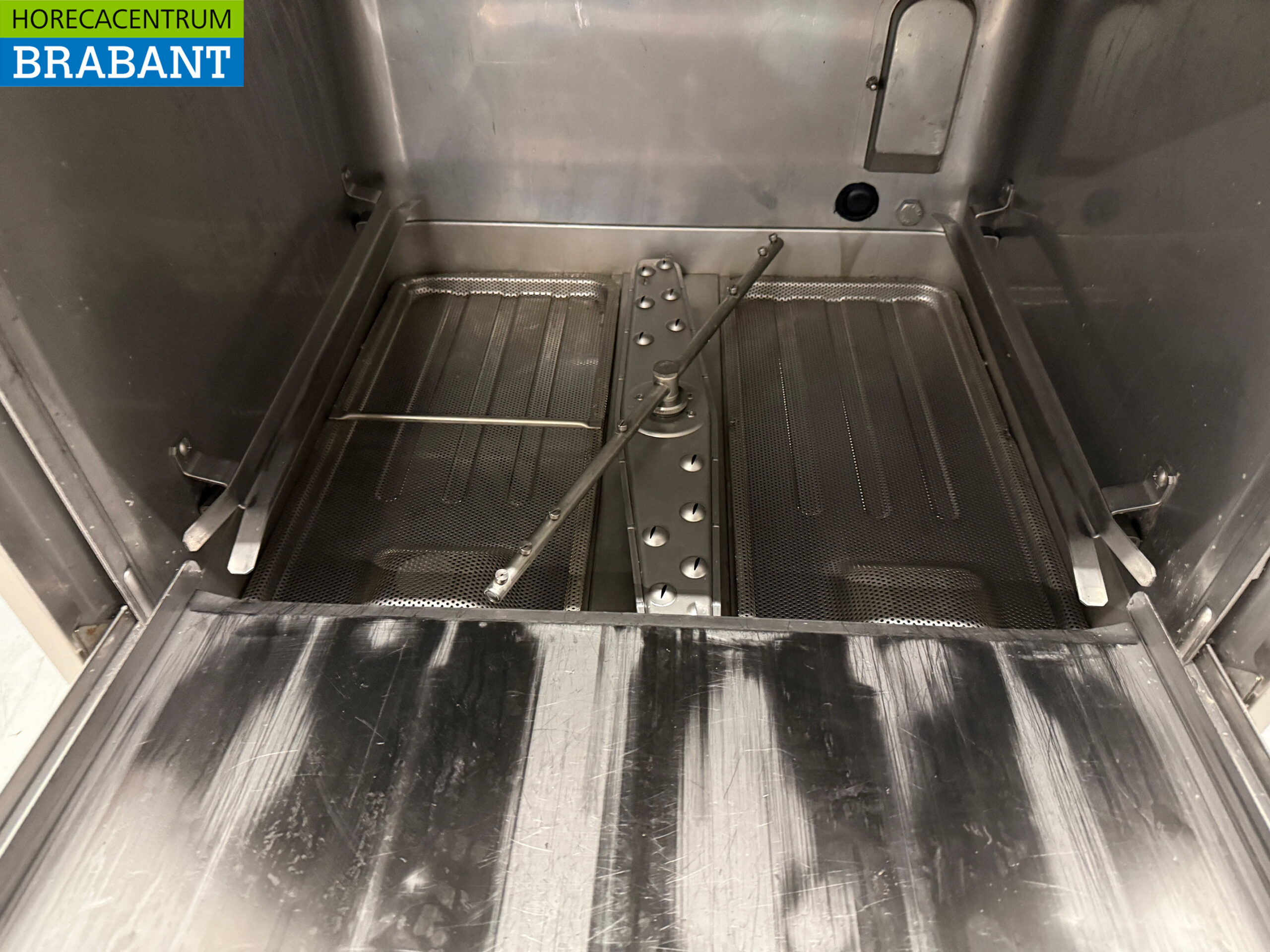 Stainless steel Zanussi Dishwasher 230V Catering - Image 4