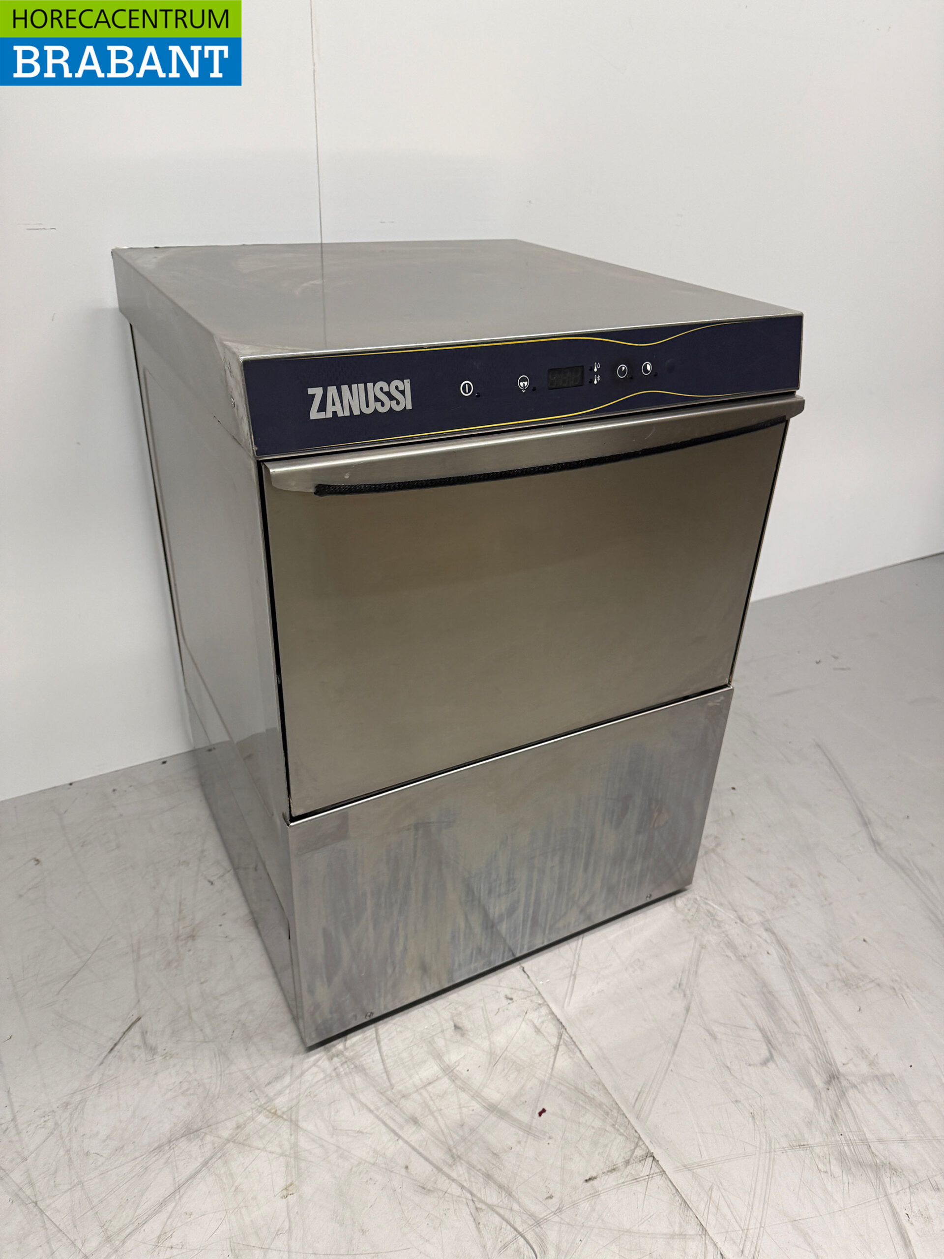 Stainless steel Zanussi Dishwasher 230V Catering - Image 3