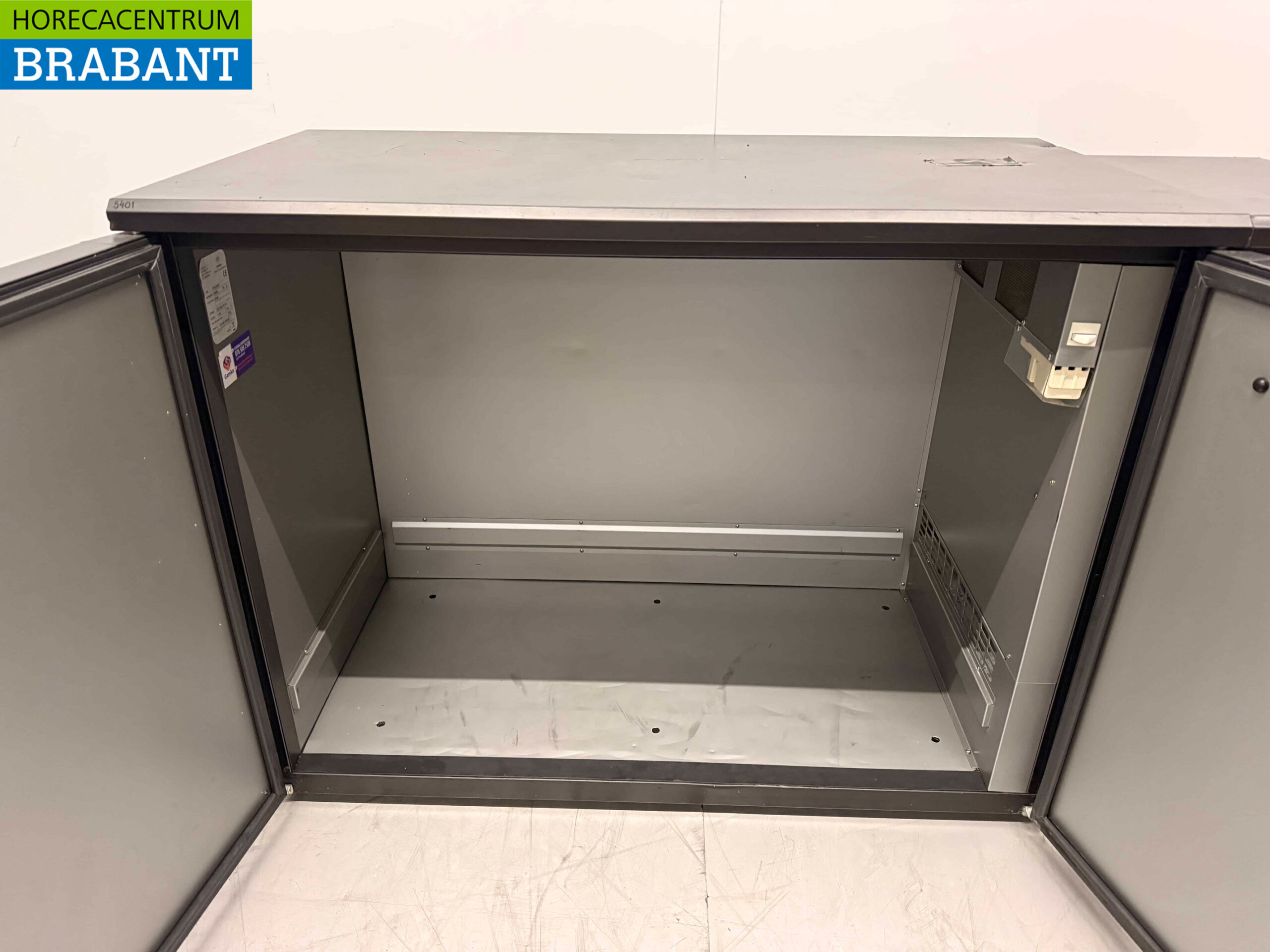 Gamko keg cooler keg cooler 8 x 20 liters 135 cm 230V Horeca - Image 3