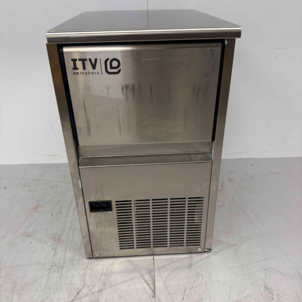 Stainless steel ITV Ice cube machine 21 kg/24h bunker 6 kilos 230V Horeca