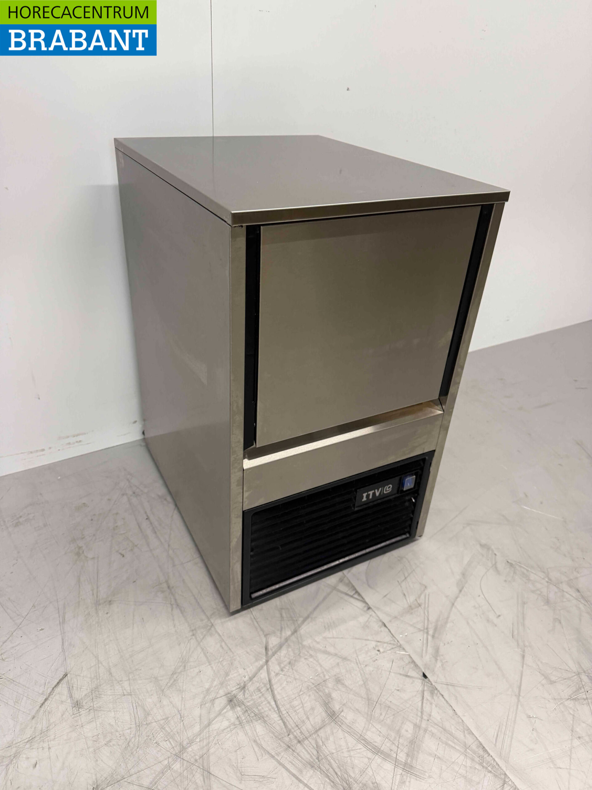 Stainless steel ITV Ice cube machine 21 kg/24h bunker 6 kilos 230V Horeca - Image 3