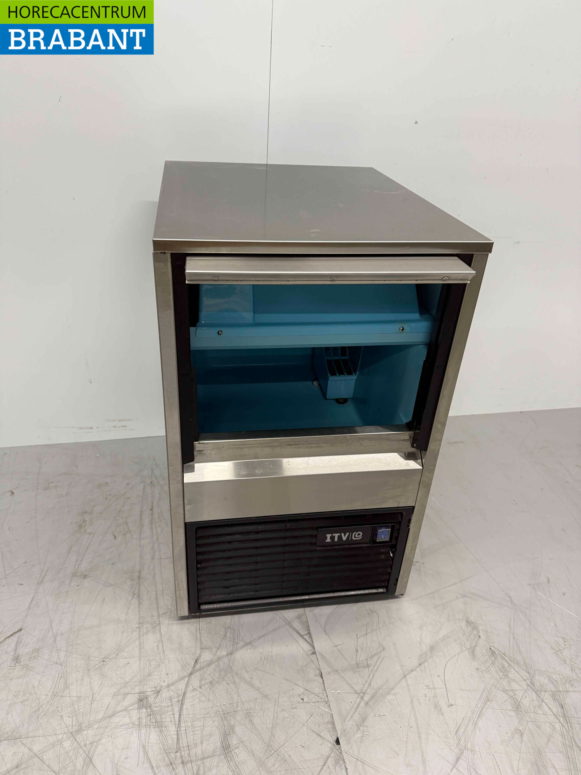 Stainless steel ITV Ice cube machine 21 kg/24h bunker 6 kilos 230V Horeca - Image 4