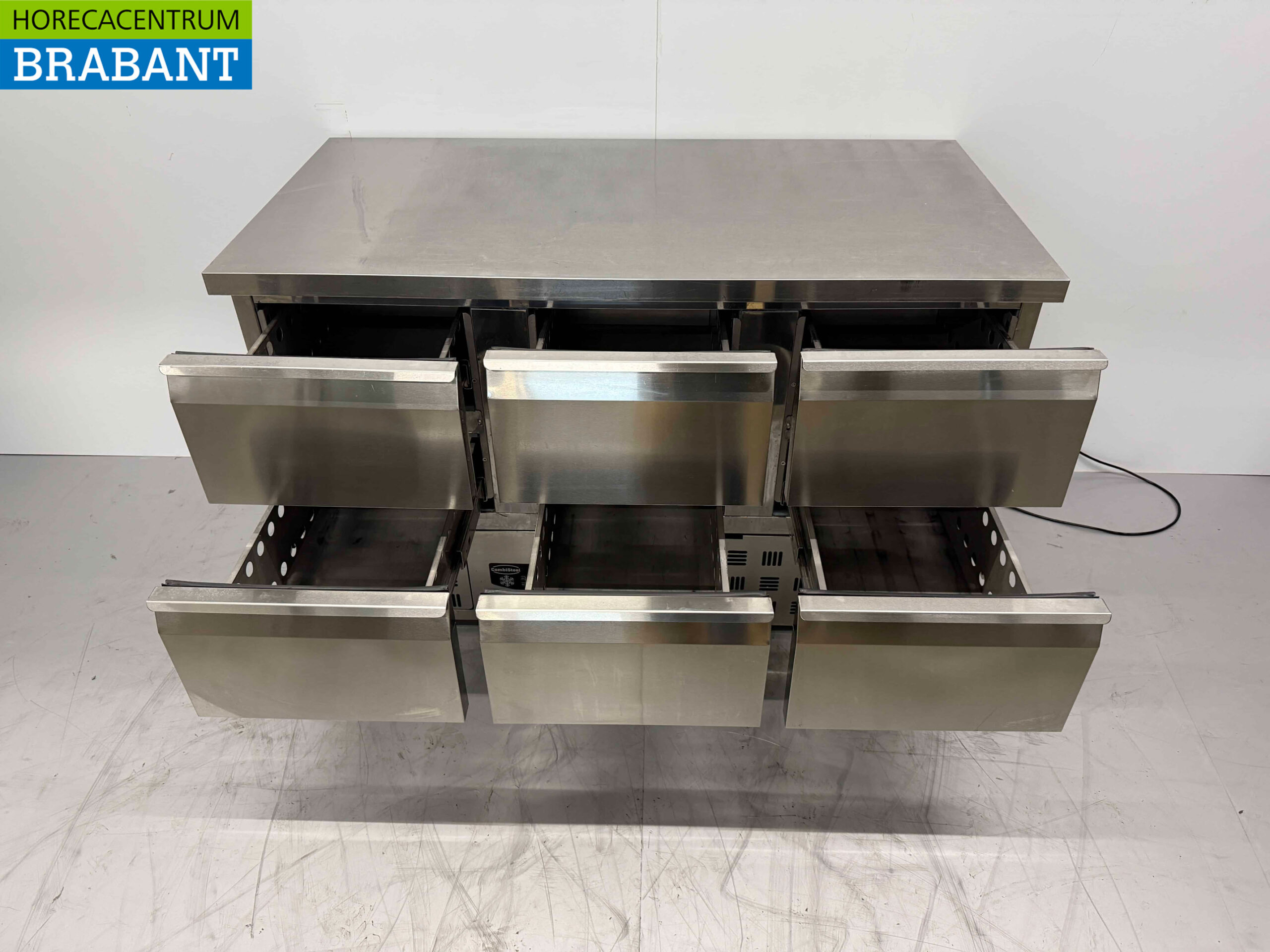 Stainless steel Combisteel Refrigerated Workbench 6 drawers 137 cm 230V Horeca - Image 4