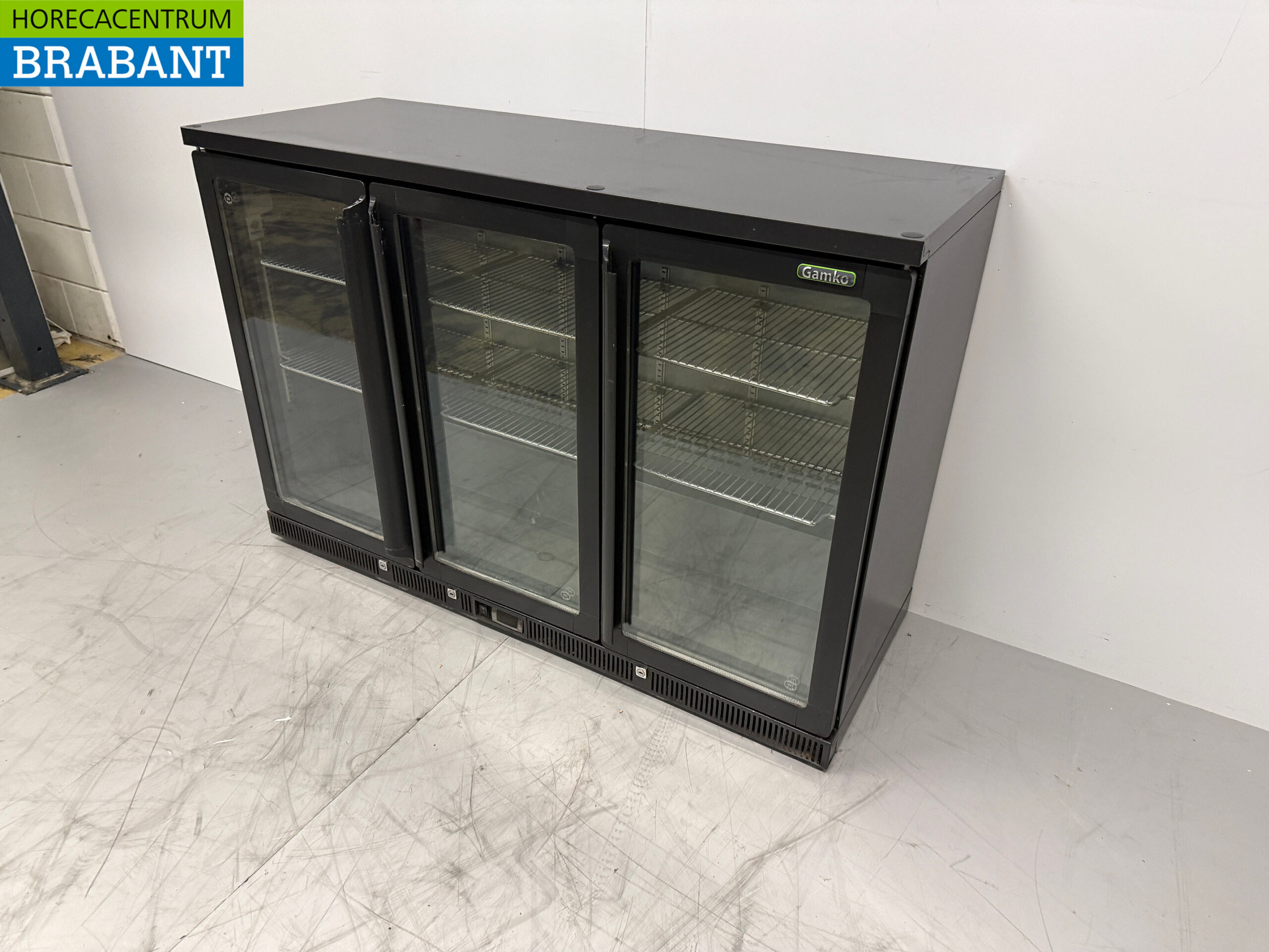 Gamko Bar Cooler 3 Glass Folding Doors 135 cm 230V Catering - Image 2