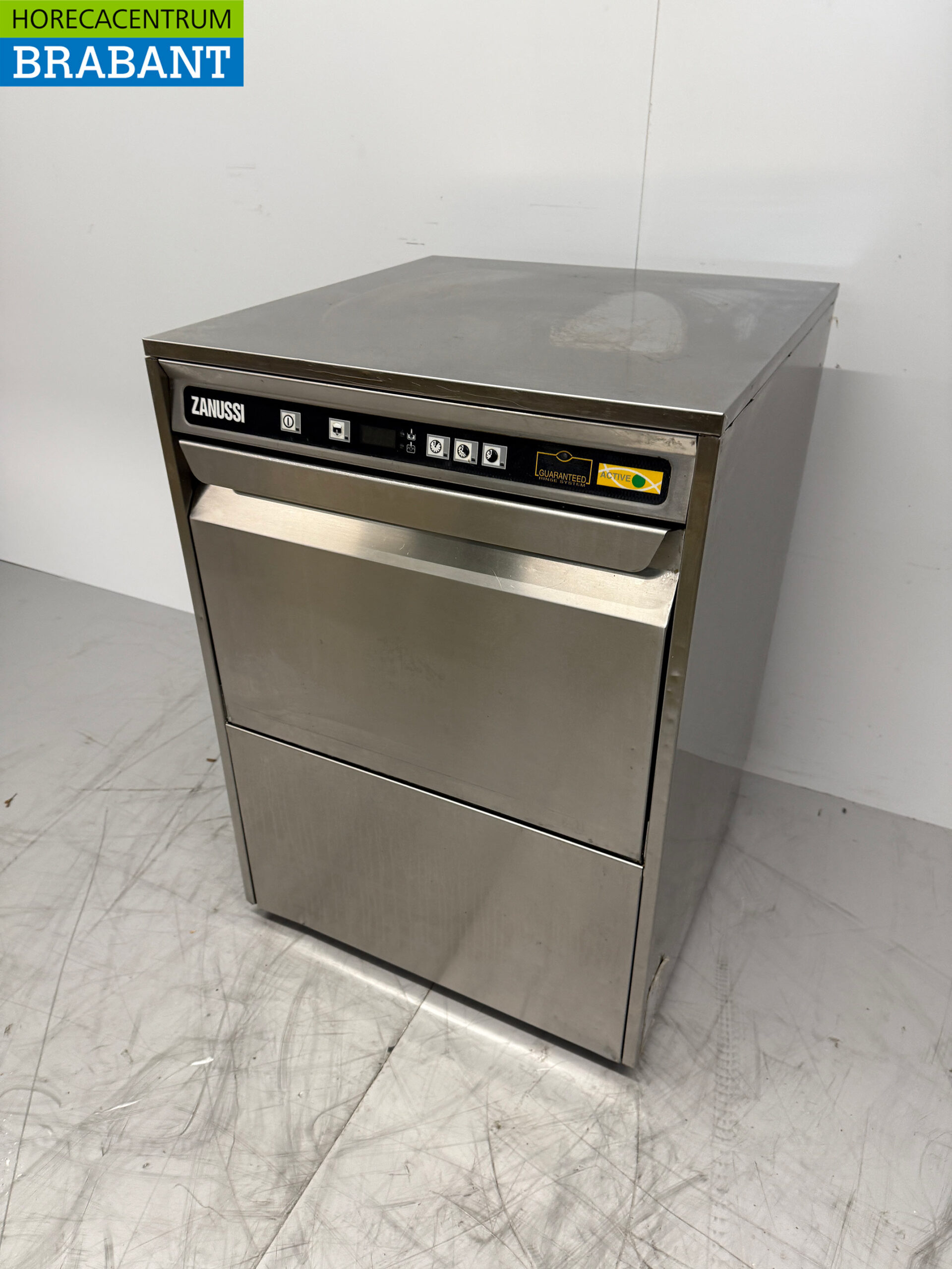 Stainless steel Zanussi Dishwasher 230V Catering - Image 2