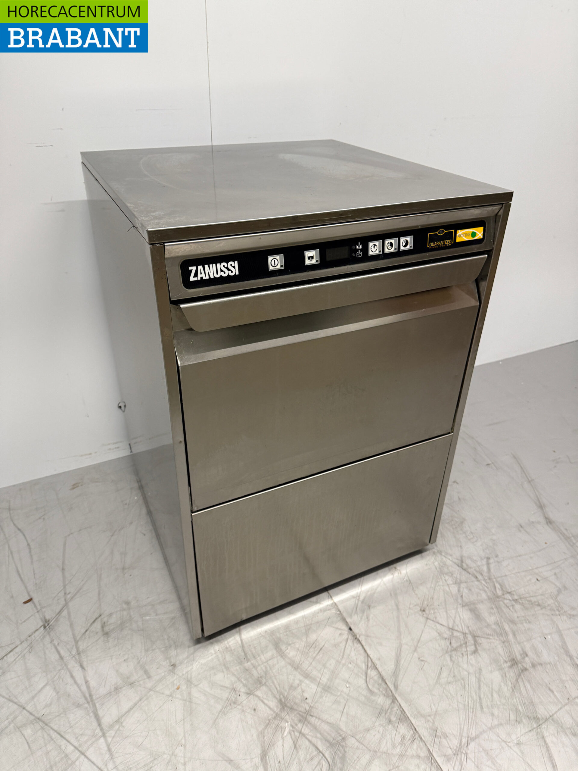 Stainless steel Zanussi Dishwasher 230V Catering - Image 3