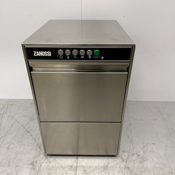 Stainless steel Zanussi Glass washer Glass washer with water softener and drain pump 230V Catering