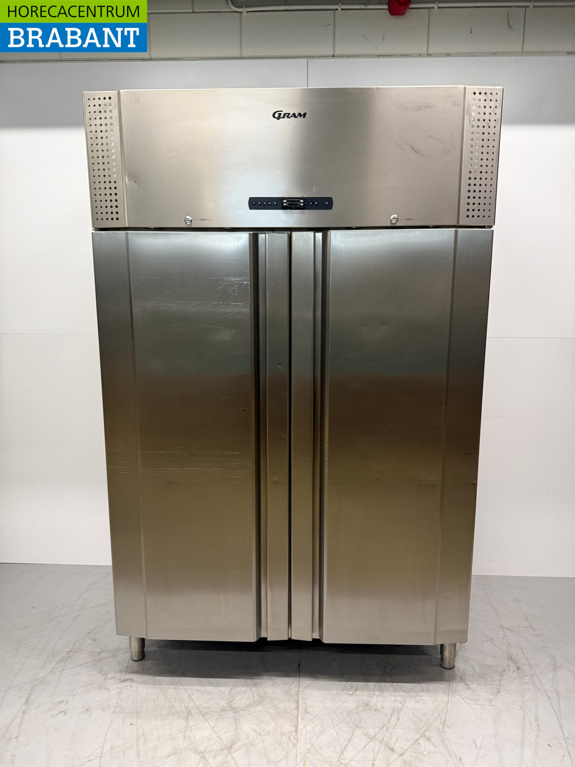 Stainless steel Gram Double door Refrigerator 1400 liters 230V Catering