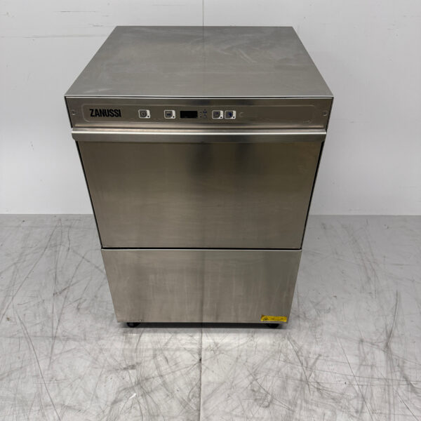 Stainless steel Zanussi Dishwasher with rinse pump 230V Horeca
