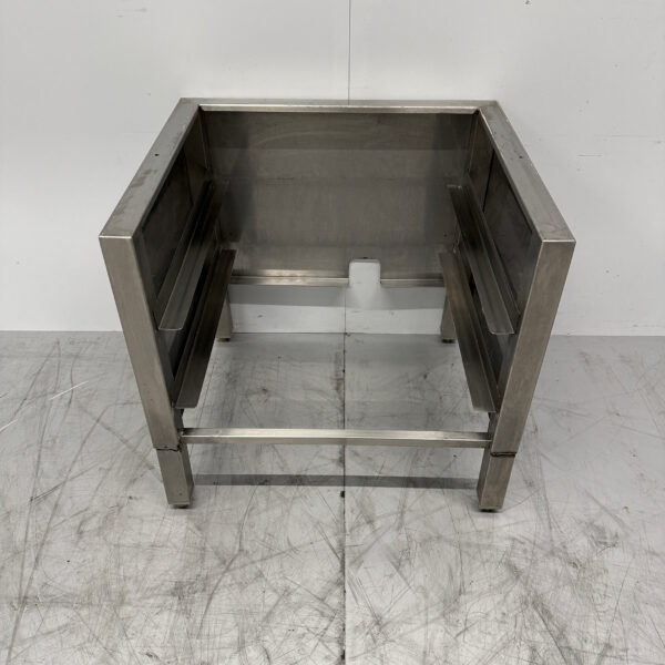 Stainless Steel Dishwasher Base 59.5 x 51.5 x 57 cm Catering