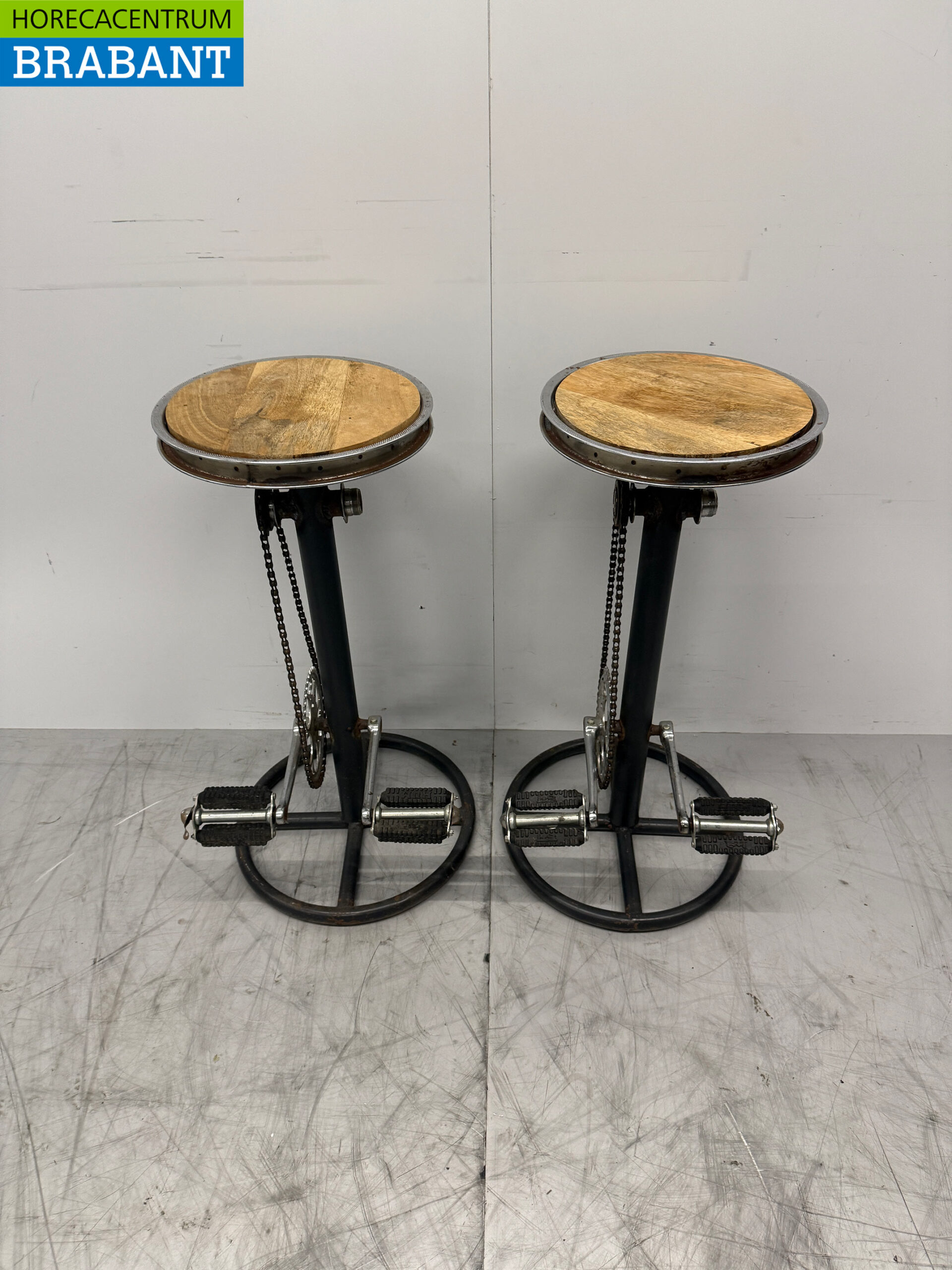 Set of 2 Metal Barstool Bicycle Look Catering