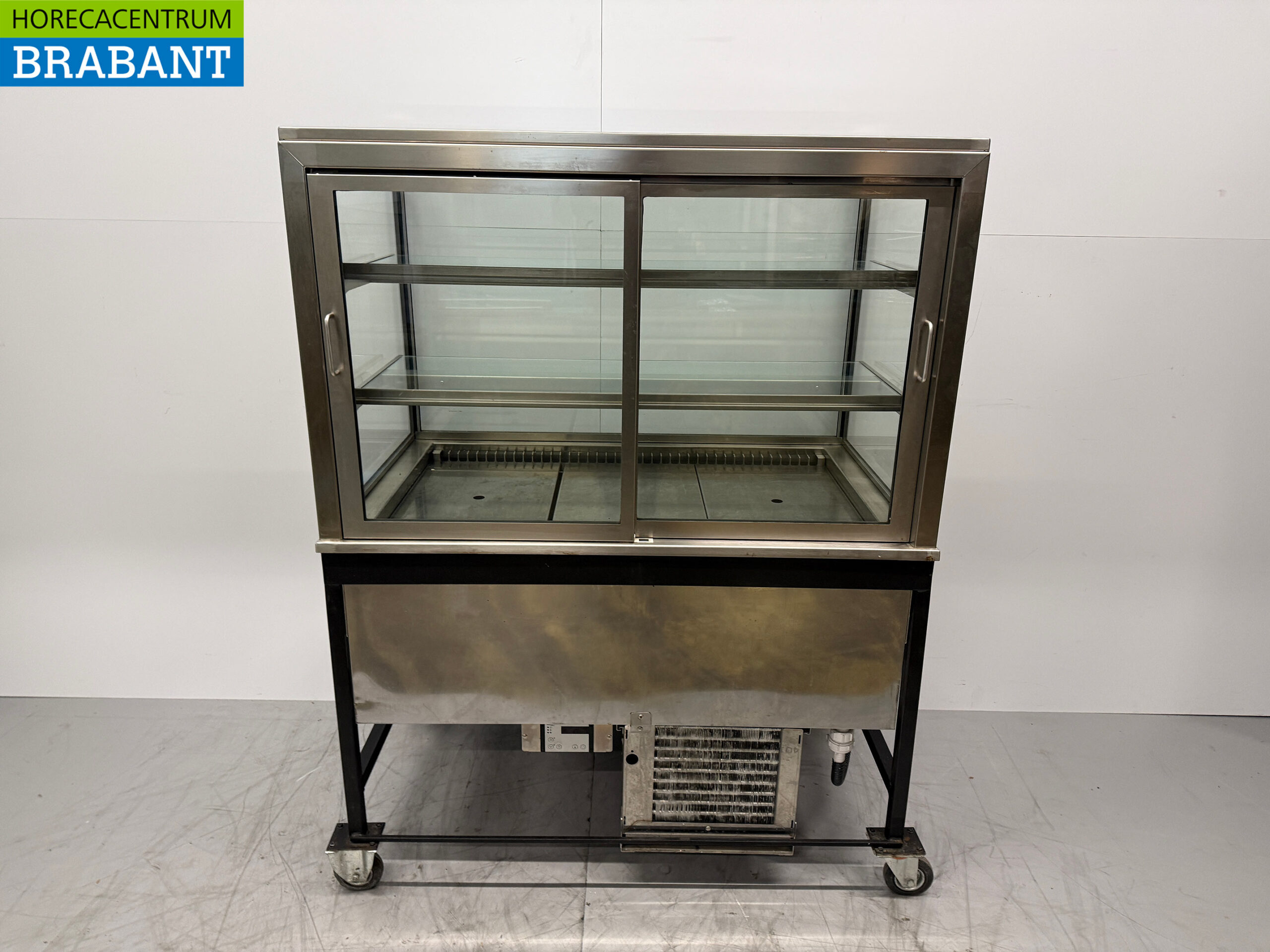 Ideal-Ake Mobile Refrigerated Display Case 112.5 cm 230V Catering - Image 4