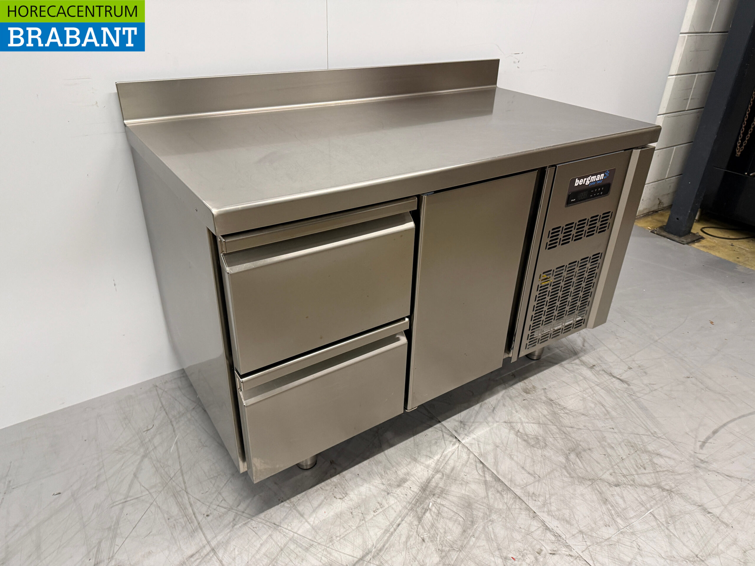 Stainless steel Coreco Premium freezer workbench 2 drawers and 1 door 1/1 gastronorm 134,5 cm Horeca - Image 3