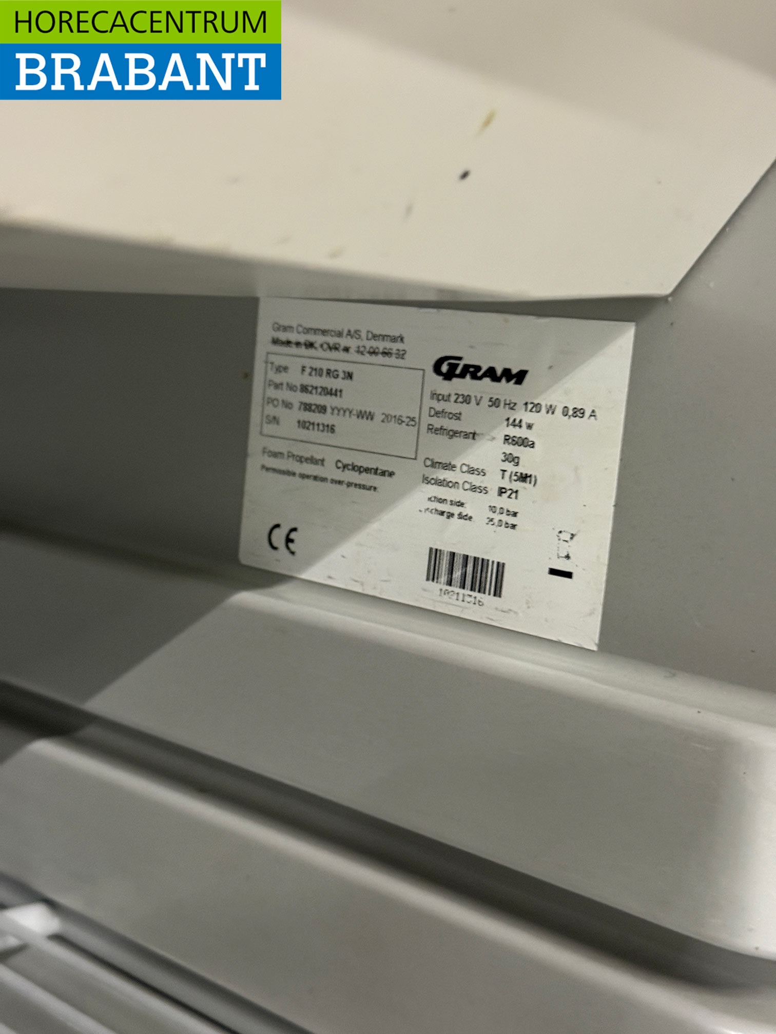 Stainless steel Gram Table Top Freezer 200 liters 230V Catering - Image 5